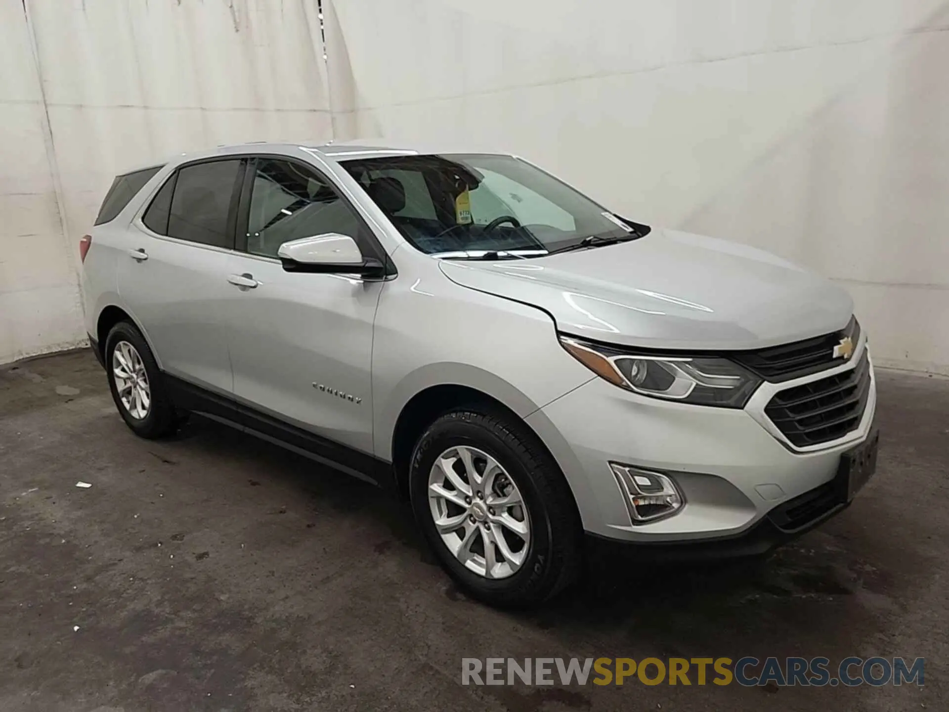 8 fotografías del automóvil dañado 2GNAXTEV8K6257804 CHEVROLET EQUINOX 2019