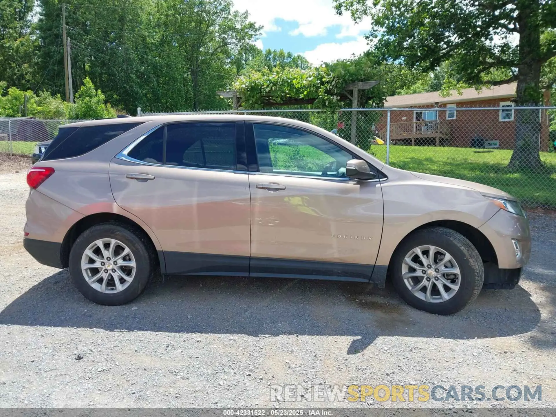 13 fotografías del automóvil dañado 2GNAXTEVXK6232662 CHEVROLET EQUINOX 2019
