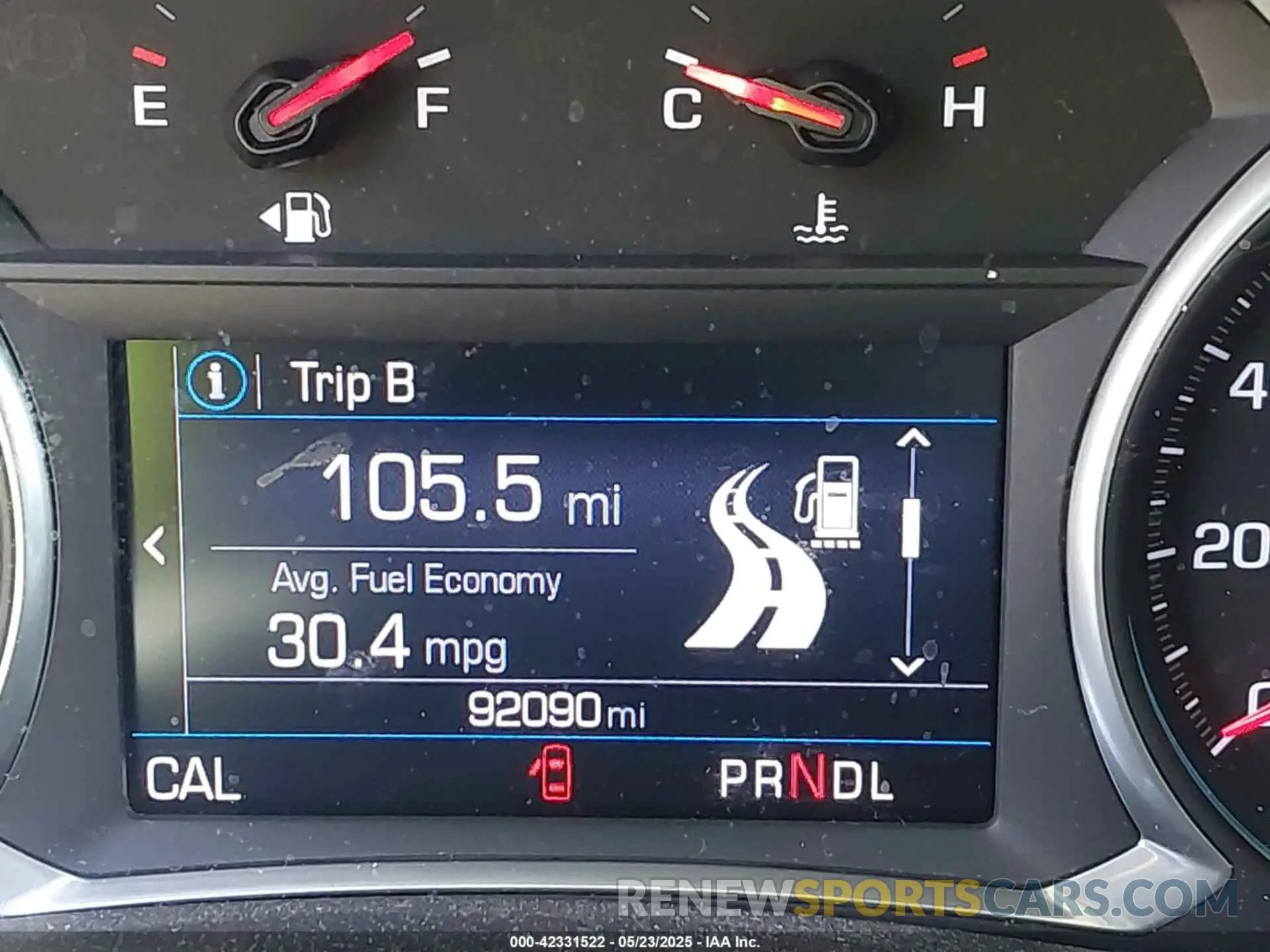 15 fotografías del automóvil dañado 2GNAXTEVXK6232662 CHEVROLET EQUINOX 2019
