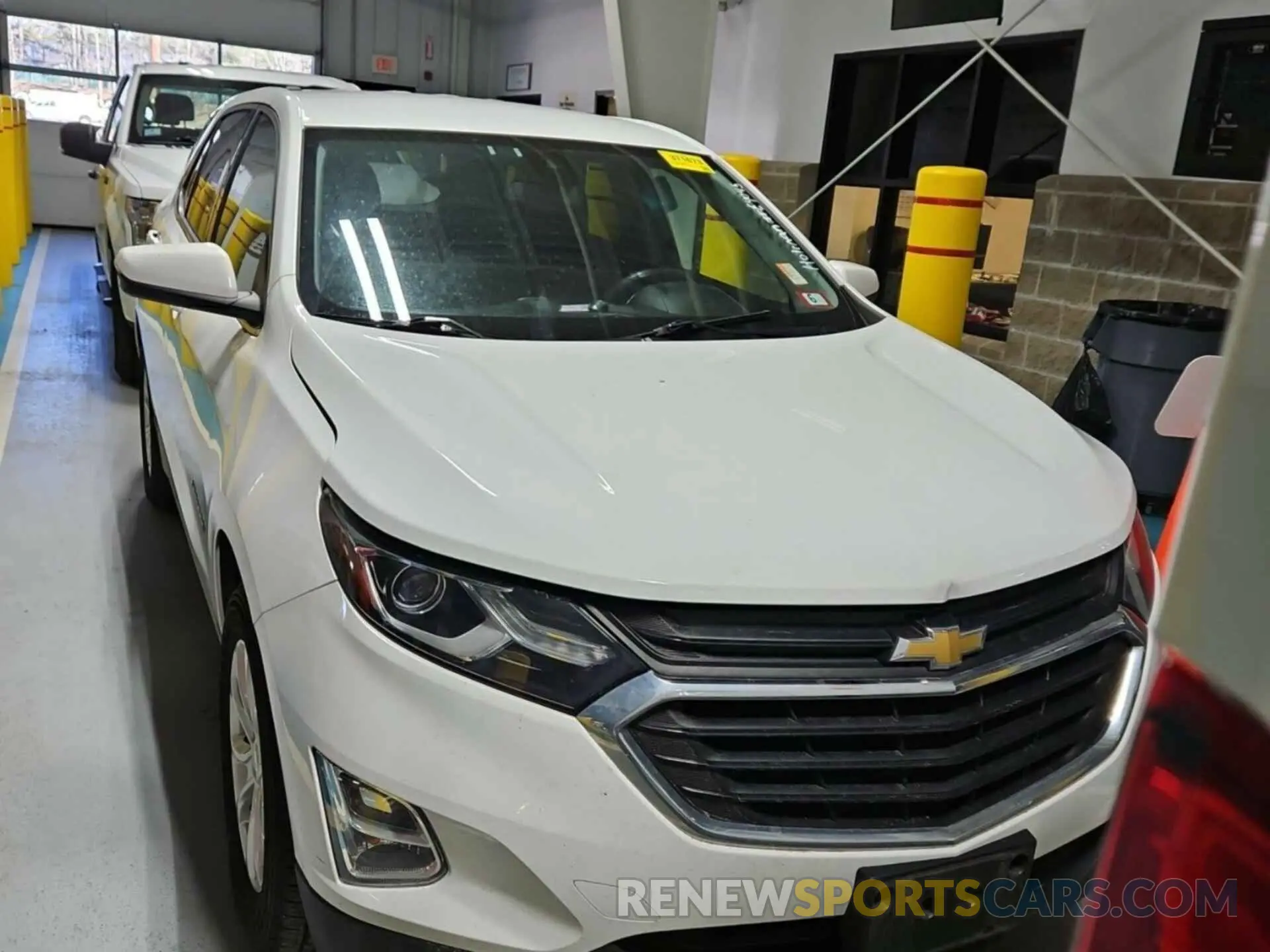 16 fotografías del automóvil dañado 2GNAXTEVXK6258081 CHEVROLET EQUINOX 2019