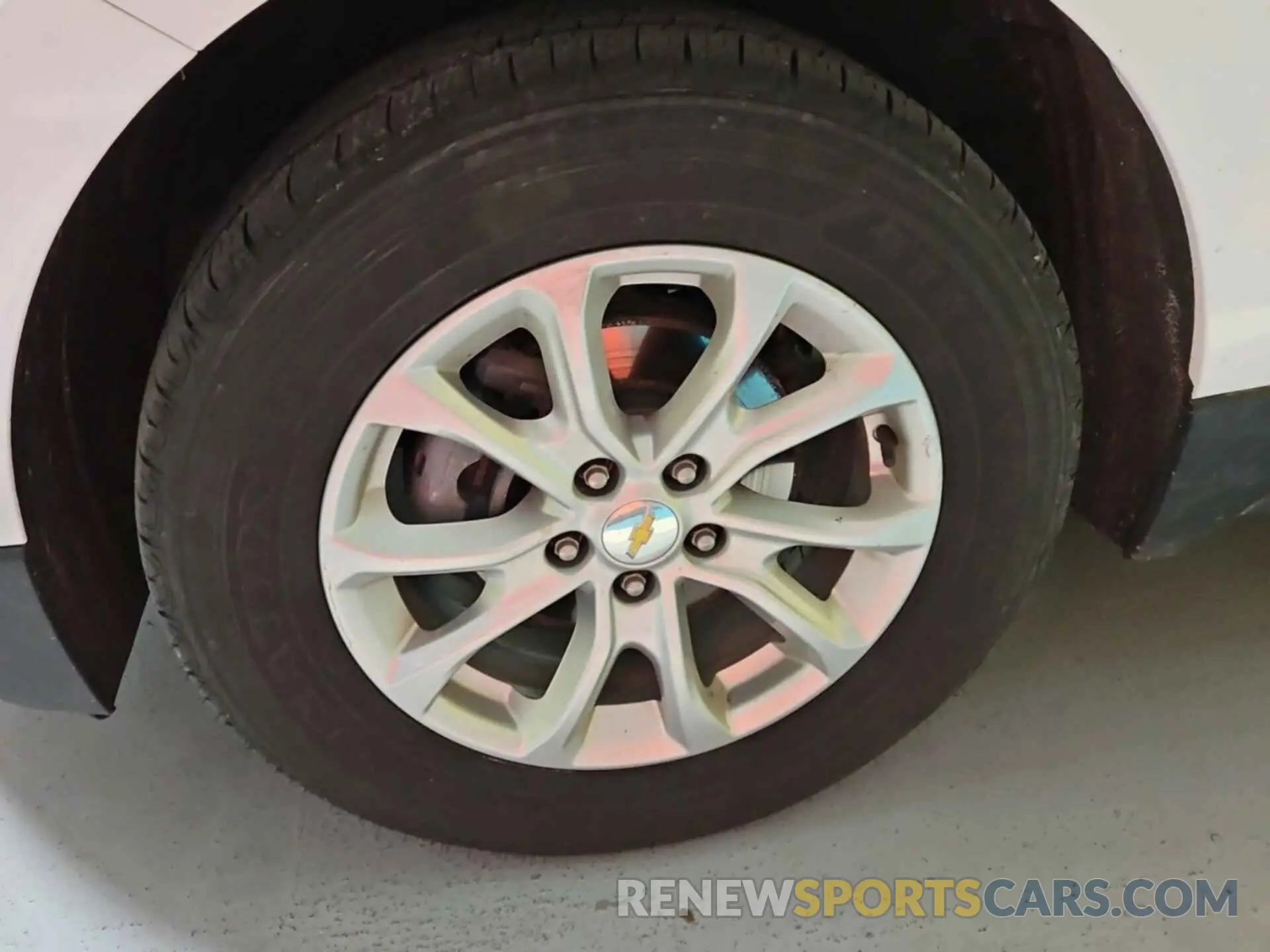 17 fotografías del automóvil dañado 2GNAXTEVXK6258081 CHEVROLET EQUINOX 2019