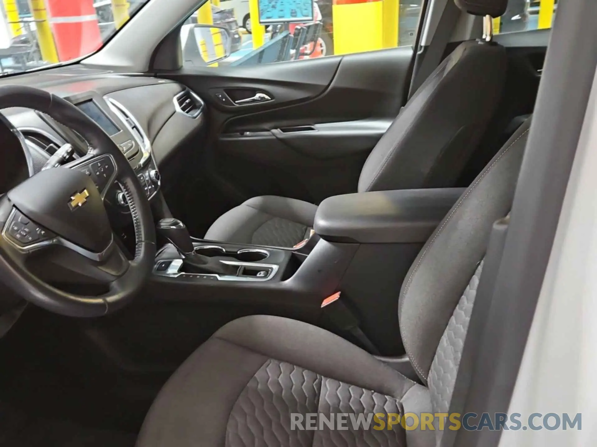 21 fotografías del automóvil dañado 2GNAXTEVXK6258081 CHEVROLET EQUINOX 2019