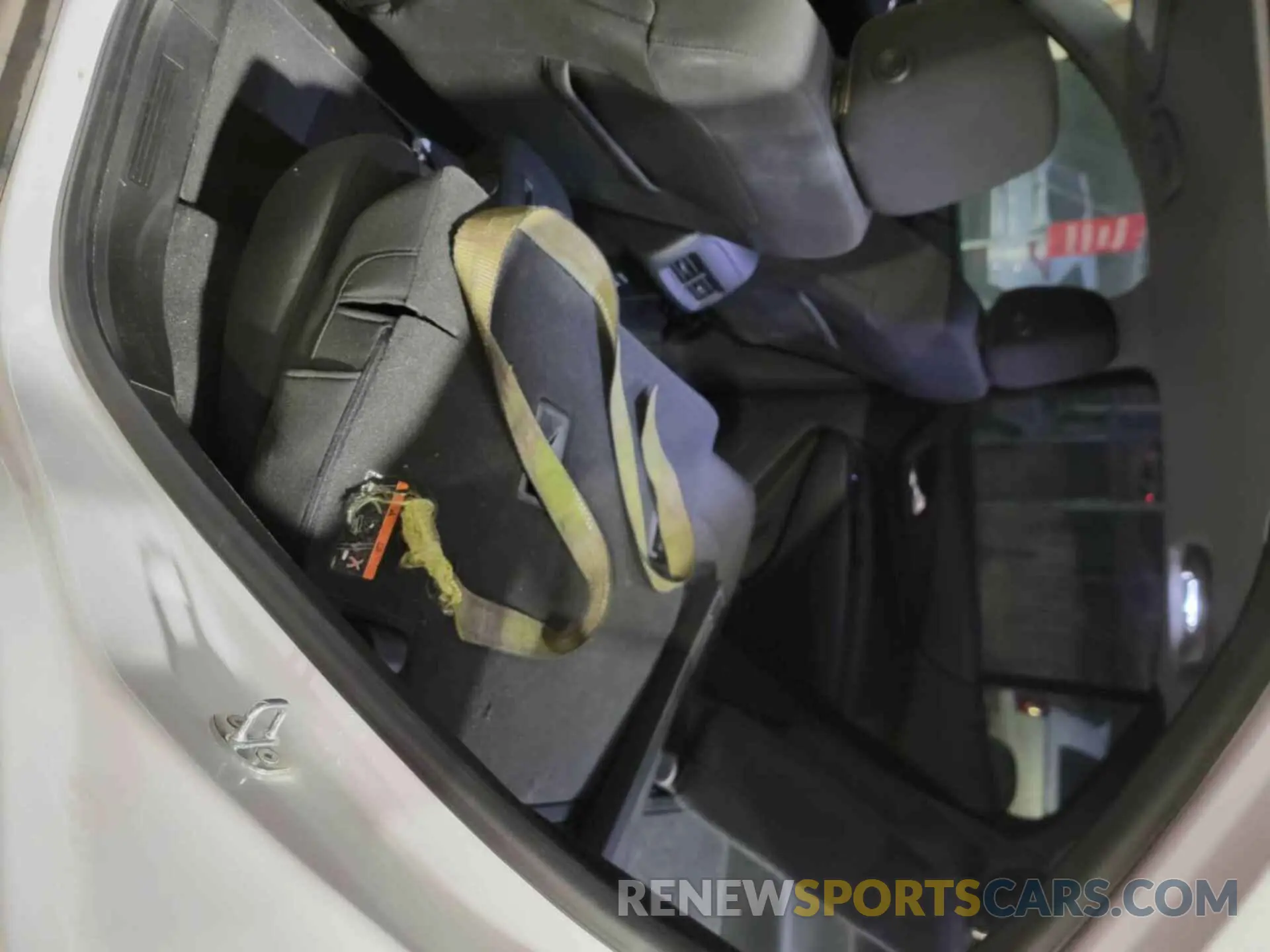 15 fotografías del automóvil dañado 2GNAXTEVXK6273244 CHEVROLET EQUINOX 2019