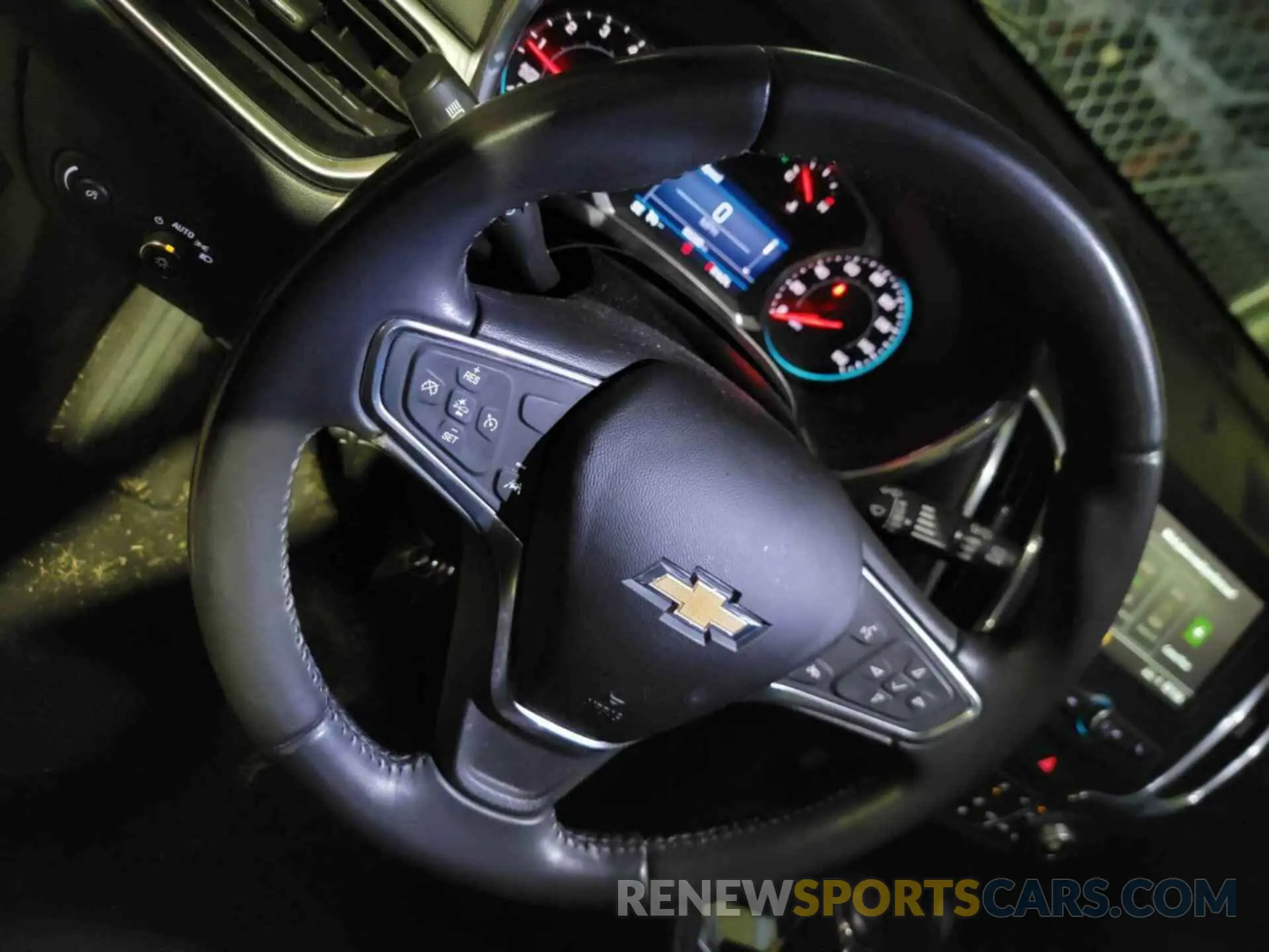8 fotografías del automóvil dañado 2GNAXTEVXK6273244 CHEVROLET EQUINOX 2019