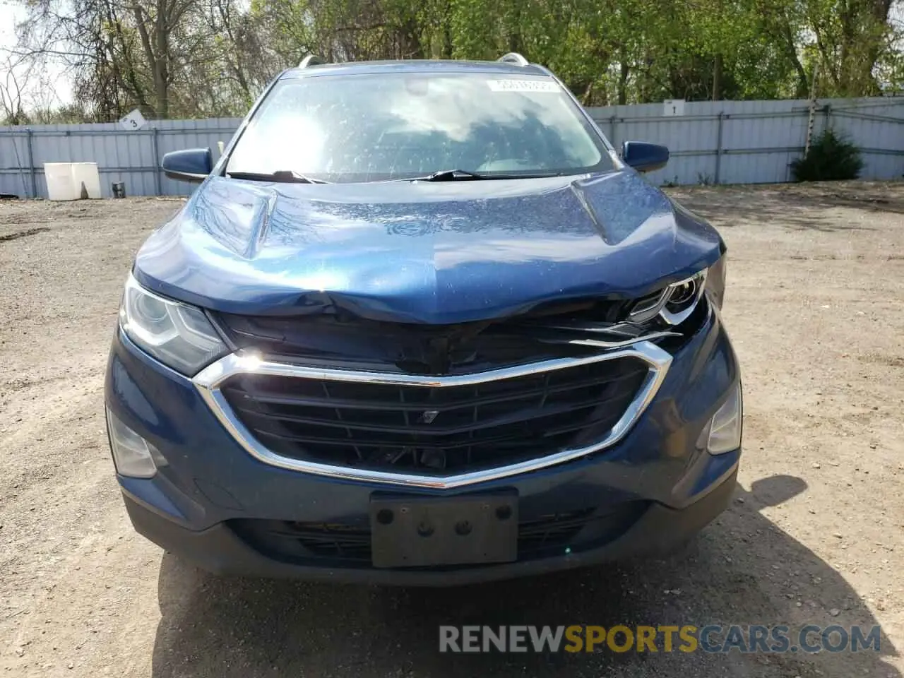 5 fotografías del automóvil dañado 2GNAXUEV0K6136366 CHEVROLET EQUINOX 2019