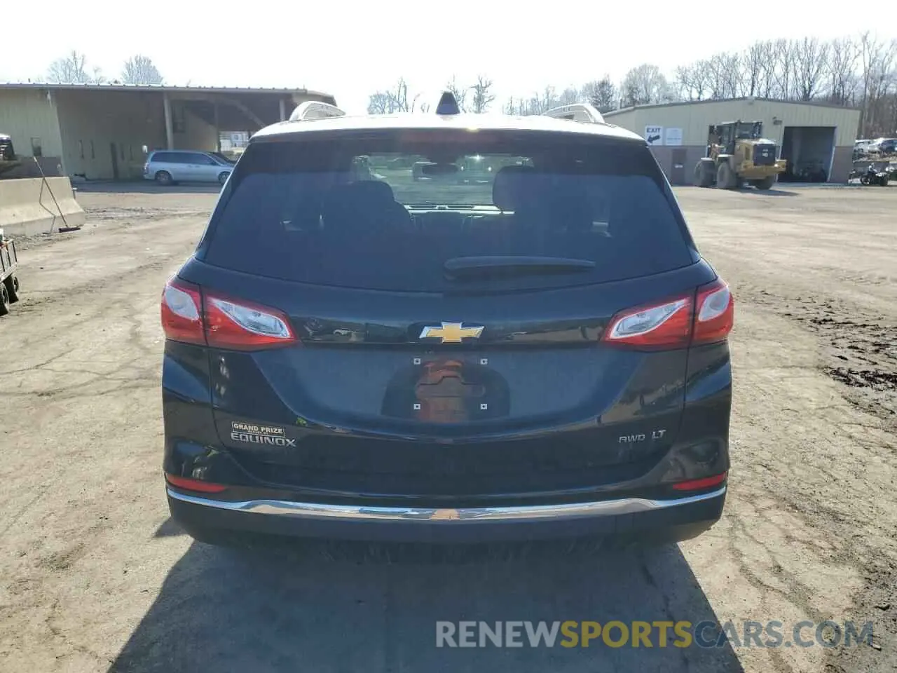 6 fotografías del automóvil dañado 2GNAXUEV0K6138893 CHEVROLET EQUINOX 2019