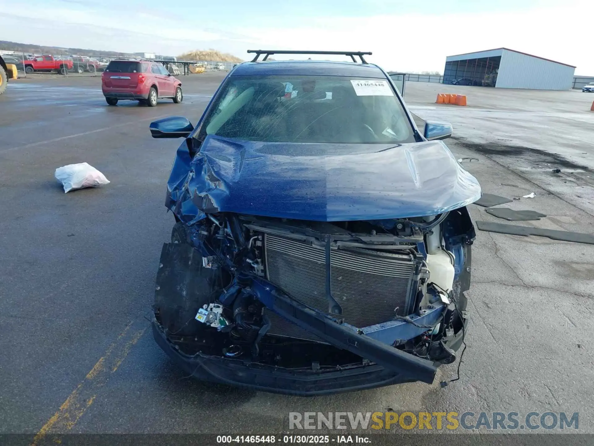 13 fotografías del automóvil dañado 2GNAXUEV0K6192954 CHEVROLET EQUINOX 2019