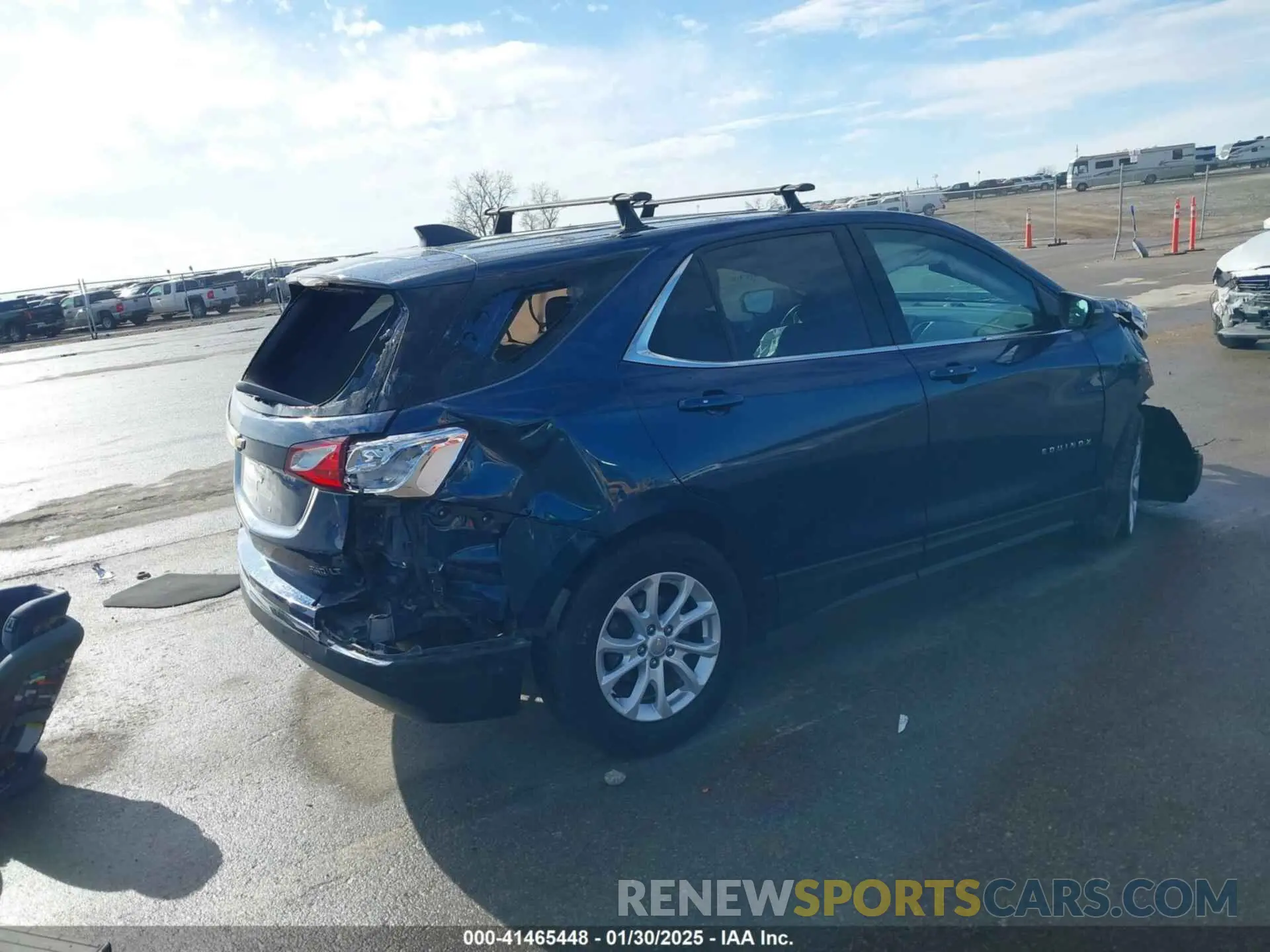 4 fotografías del automóvil dañado 2GNAXUEV0K6192954 CHEVROLET EQUINOX 2019