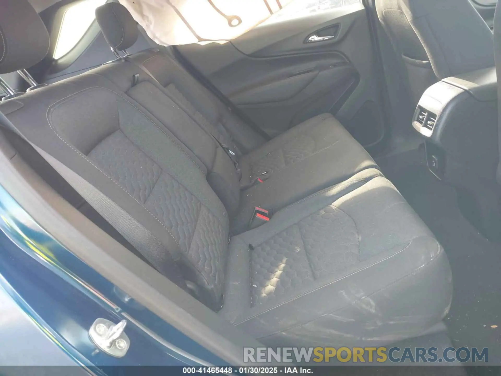 8 fotografías del automóvil dañado 2GNAXUEV0K6192954 CHEVROLET EQUINOX 2019