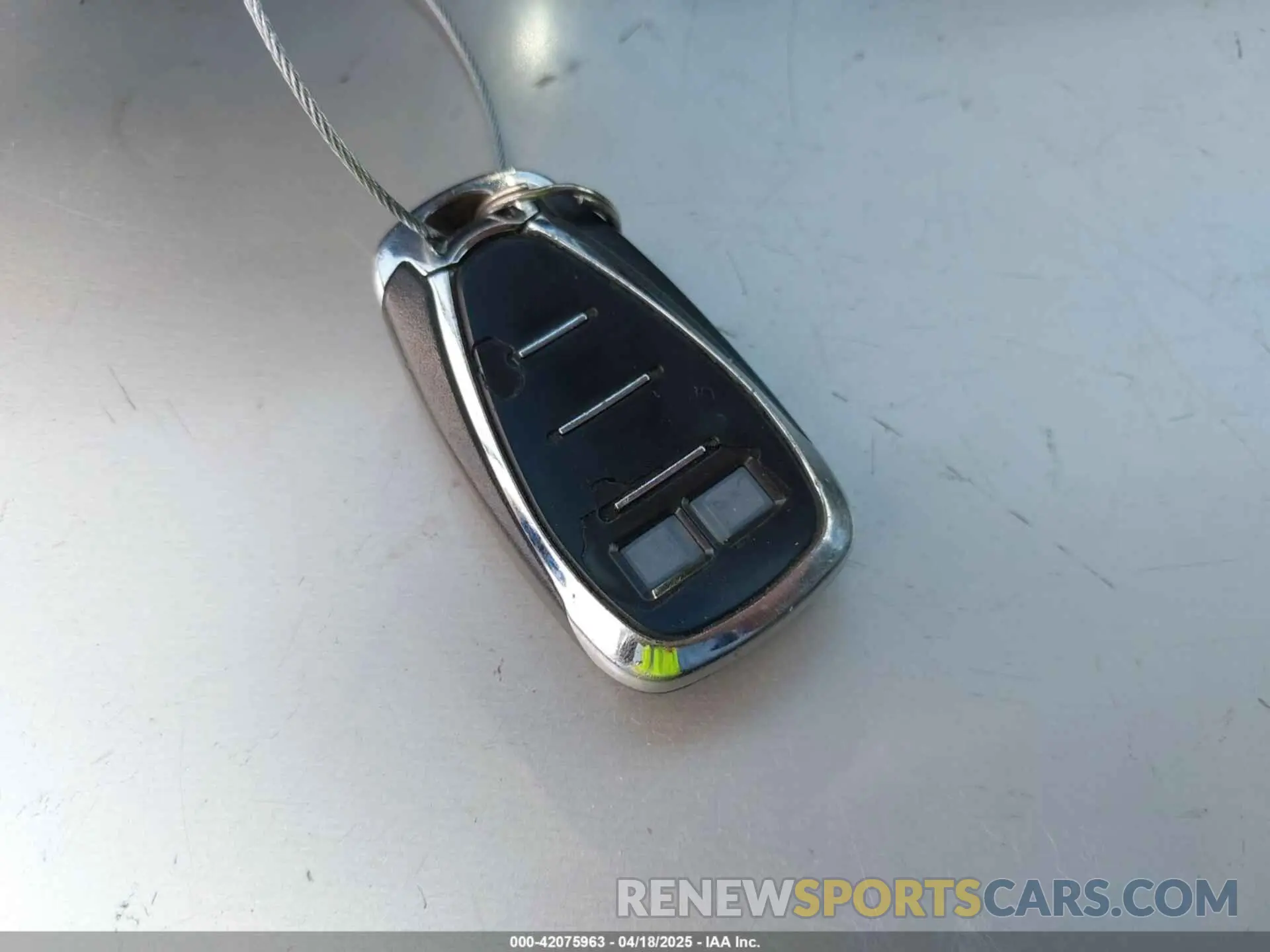 11 fotografías del automóvil dañado 2GNAXUEV0K6253705 CHEVROLET EQUINOX 2019
