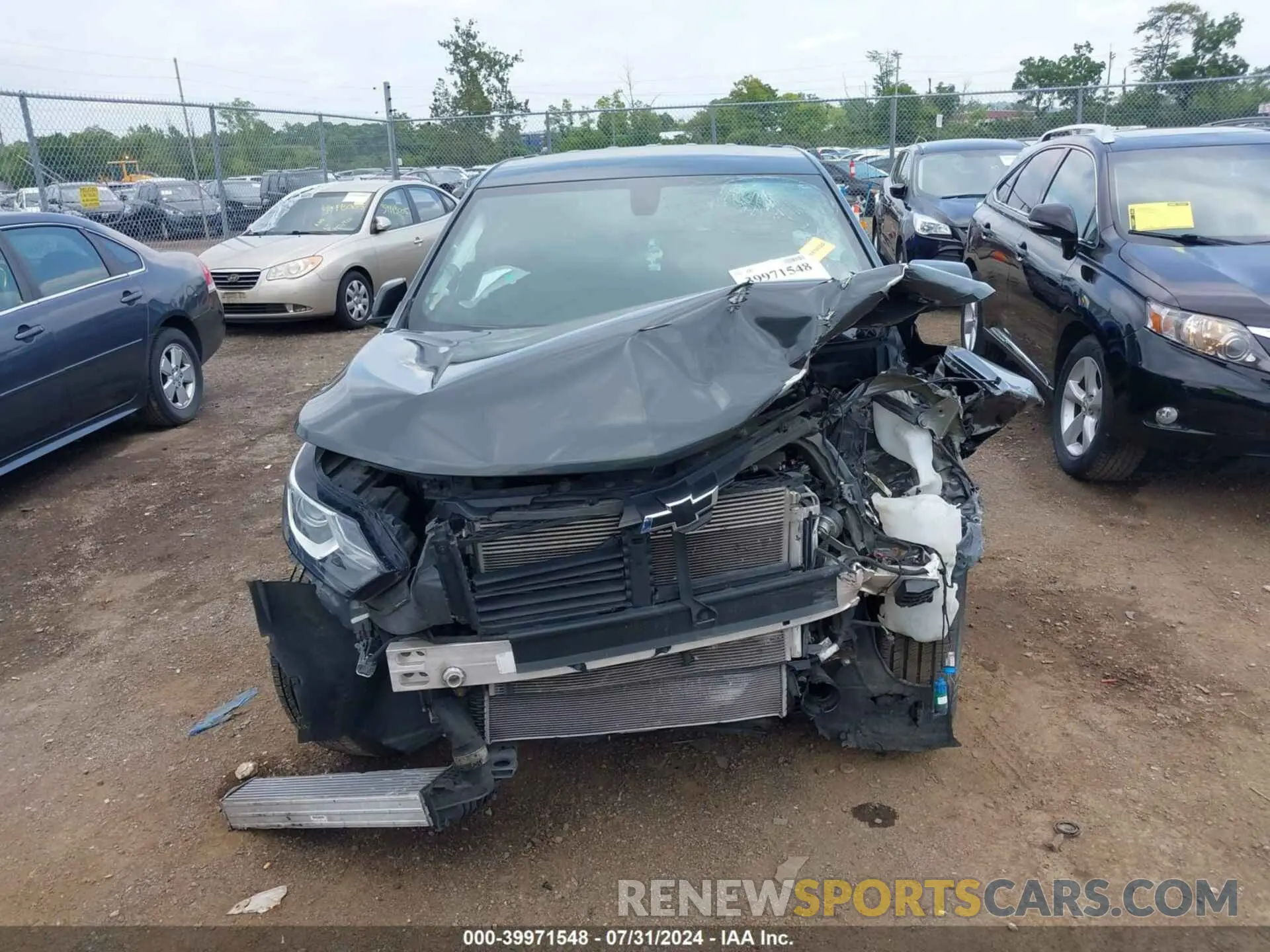 12 fotografías del automóvil dañado 2GNAXUEV1K6116045 CHEVROLET EQUINOX 2019