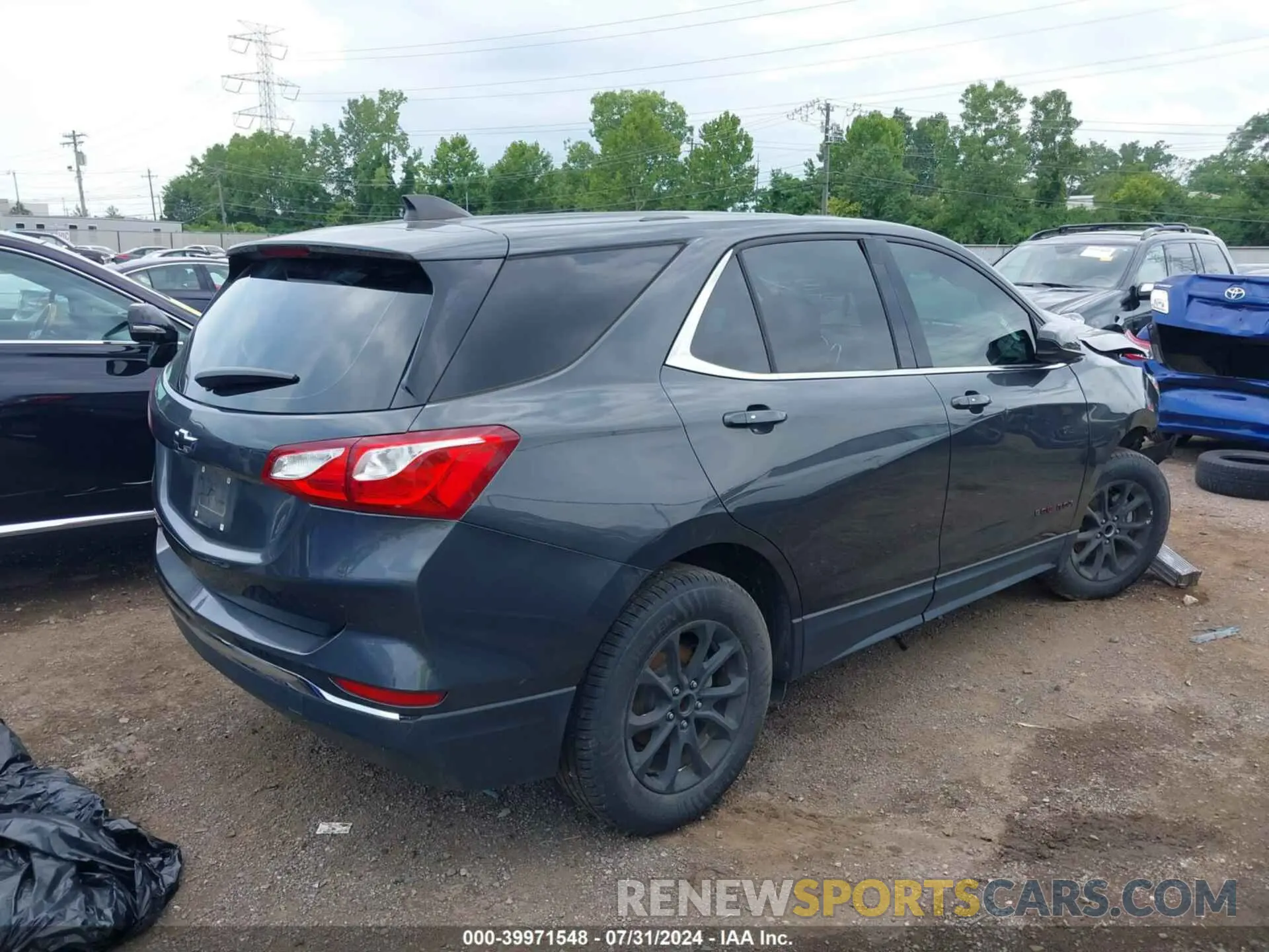 4 fotografías del automóvil dañado 2GNAXUEV1K6116045 CHEVROLET EQUINOX 2019