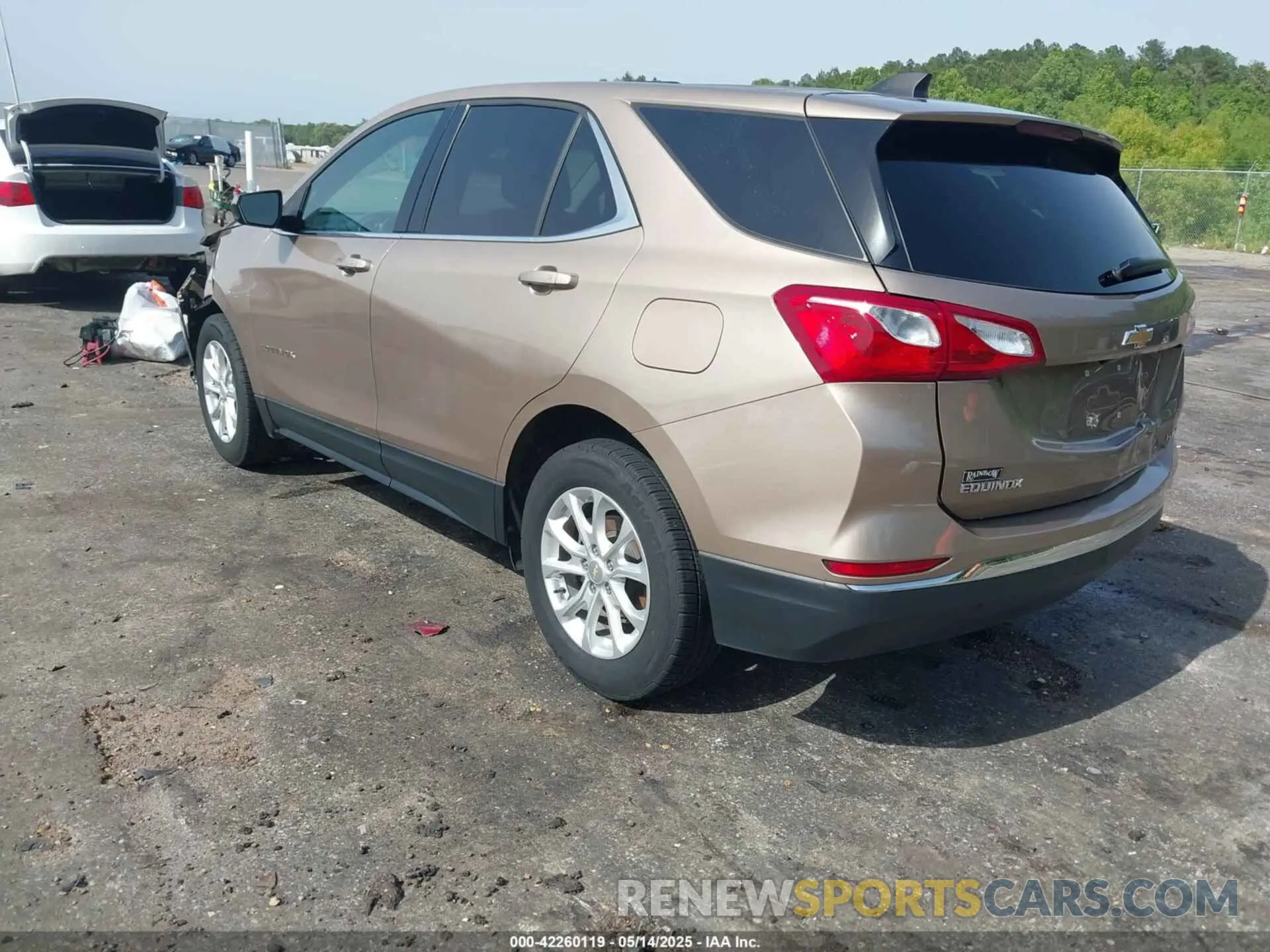 3 fotografías del automóvil dañado 2GNAXUEV1K6237013 CHEVROLET EQUINOX 2019