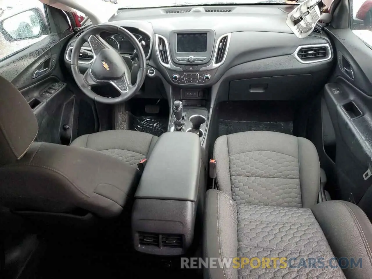 8 fotografías del automóvil dañado 2GNAXUEV1K6284008 CHEVROLET EQUINOX 2019