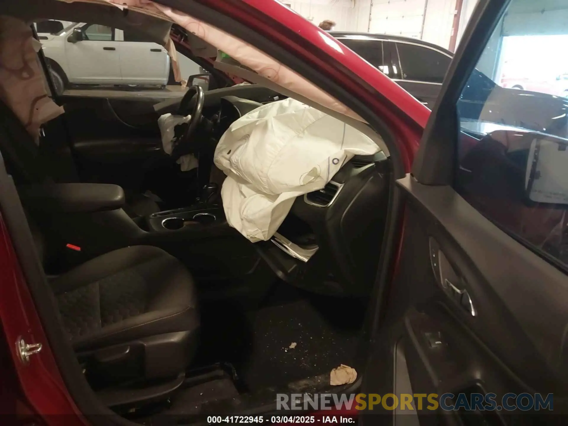 5 fotografías del automóvil dañado 2GNAXUEV2K6112697 CHEVROLET EQUINOX 2019