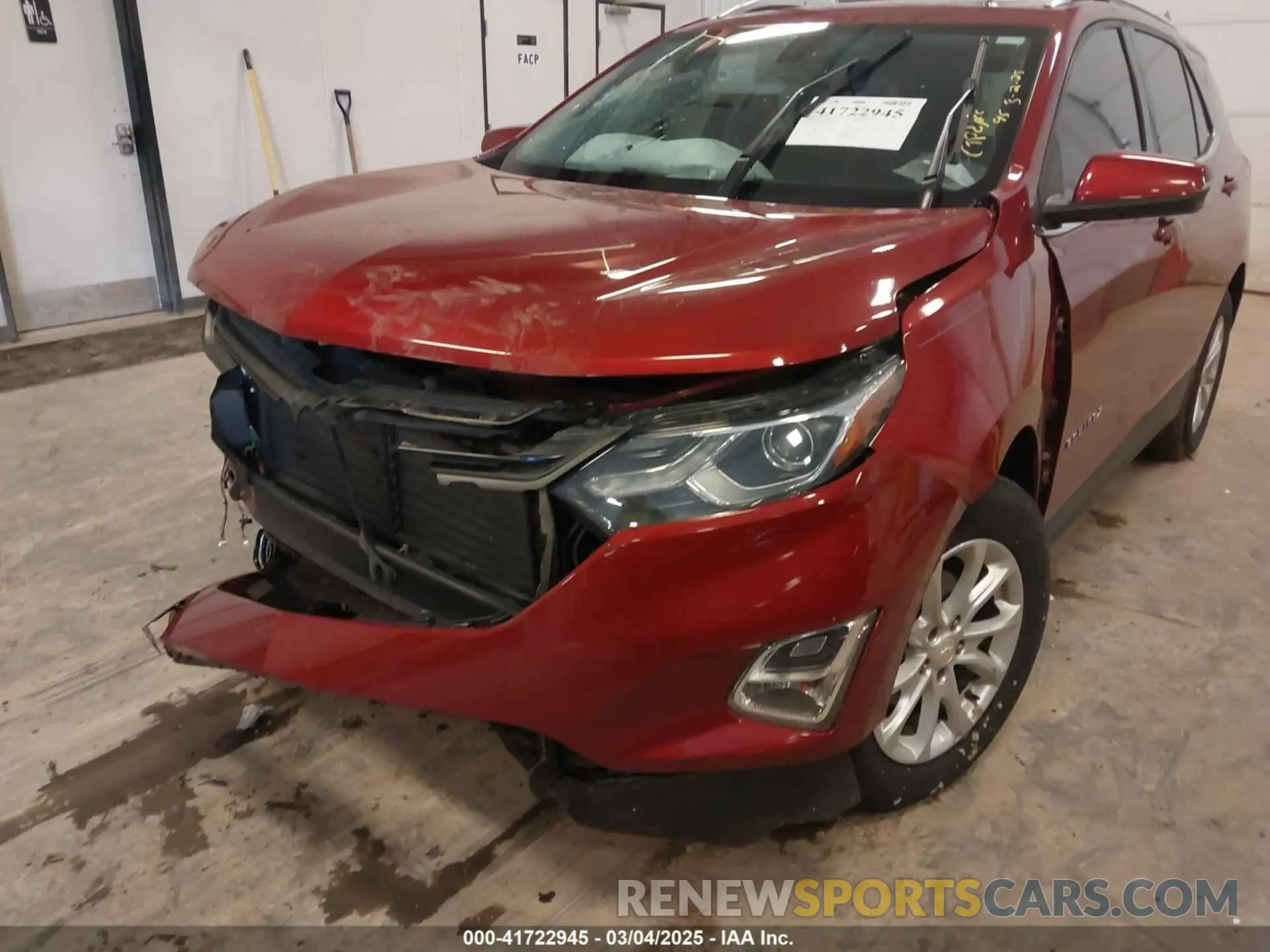 6 fotografías del automóvil dañado 2GNAXUEV2K6112697 CHEVROLET EQUINOX 2019