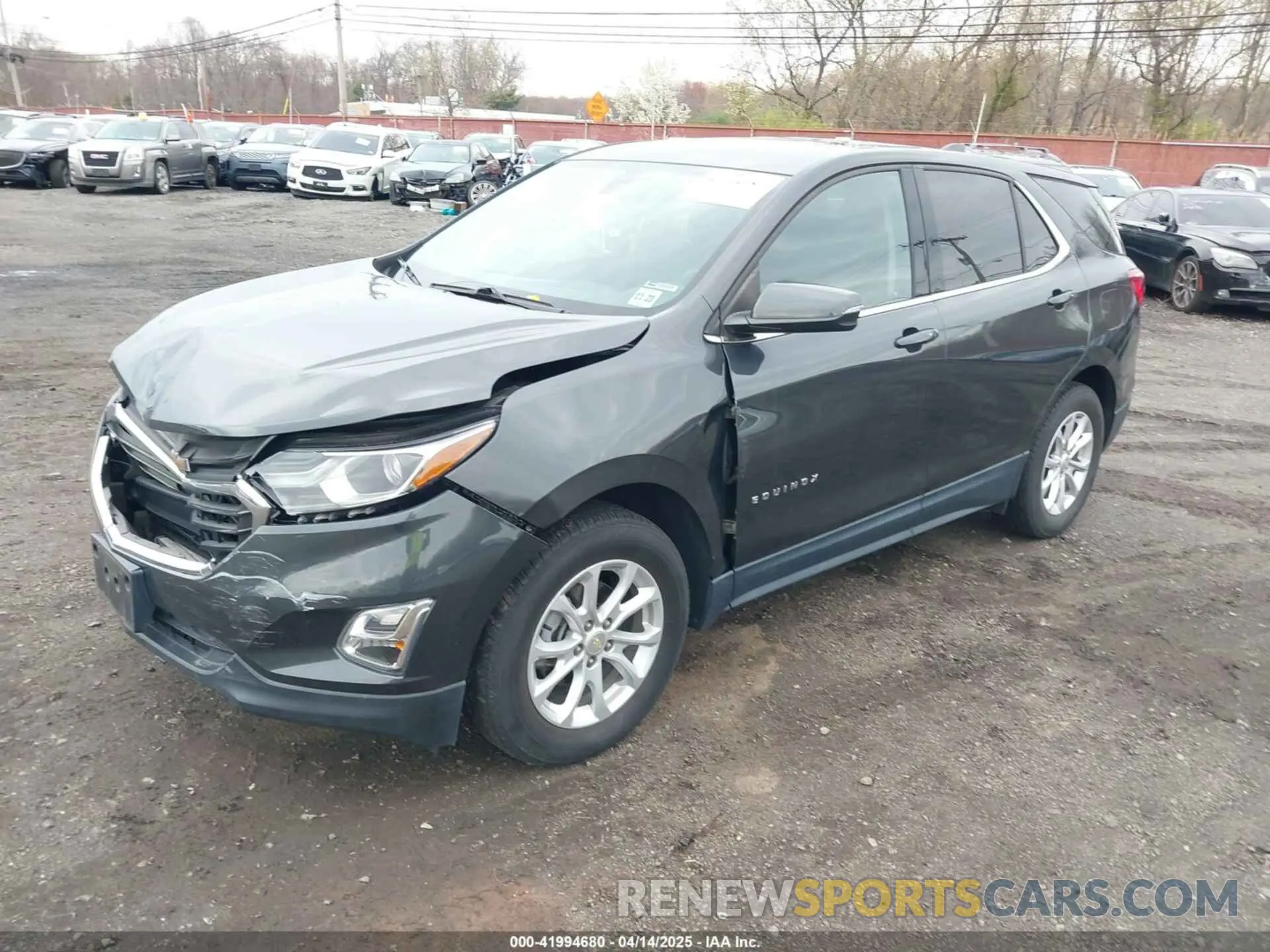 2 fotografías del automóvil dañado 2GNAXUEV2K6173922 CHEVROLET EQUINOX 2019
