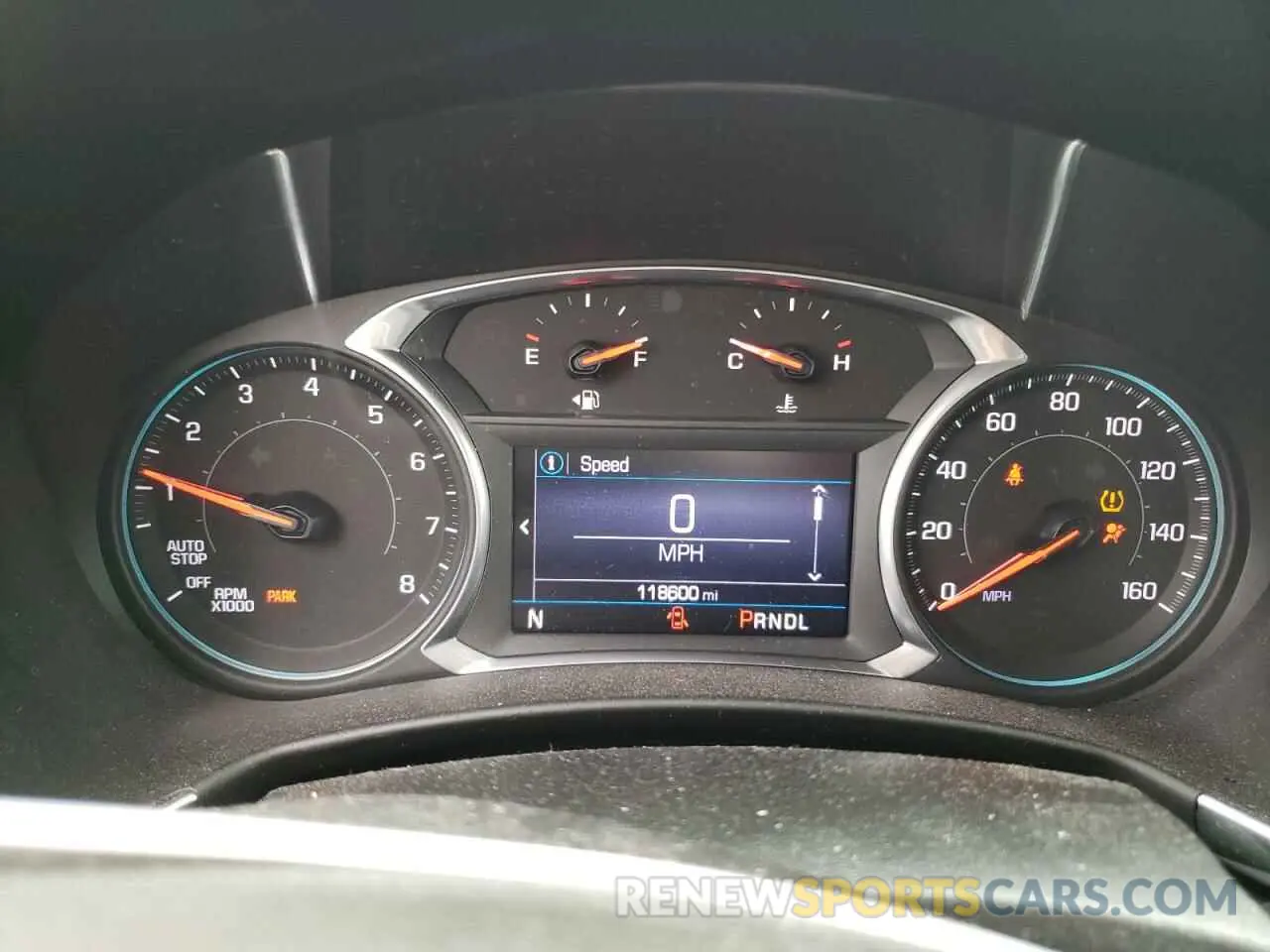 9 fotografías del automóvil dañado 2GNAXUEV2K6227025 CHEVROLET EQUINOX 2019