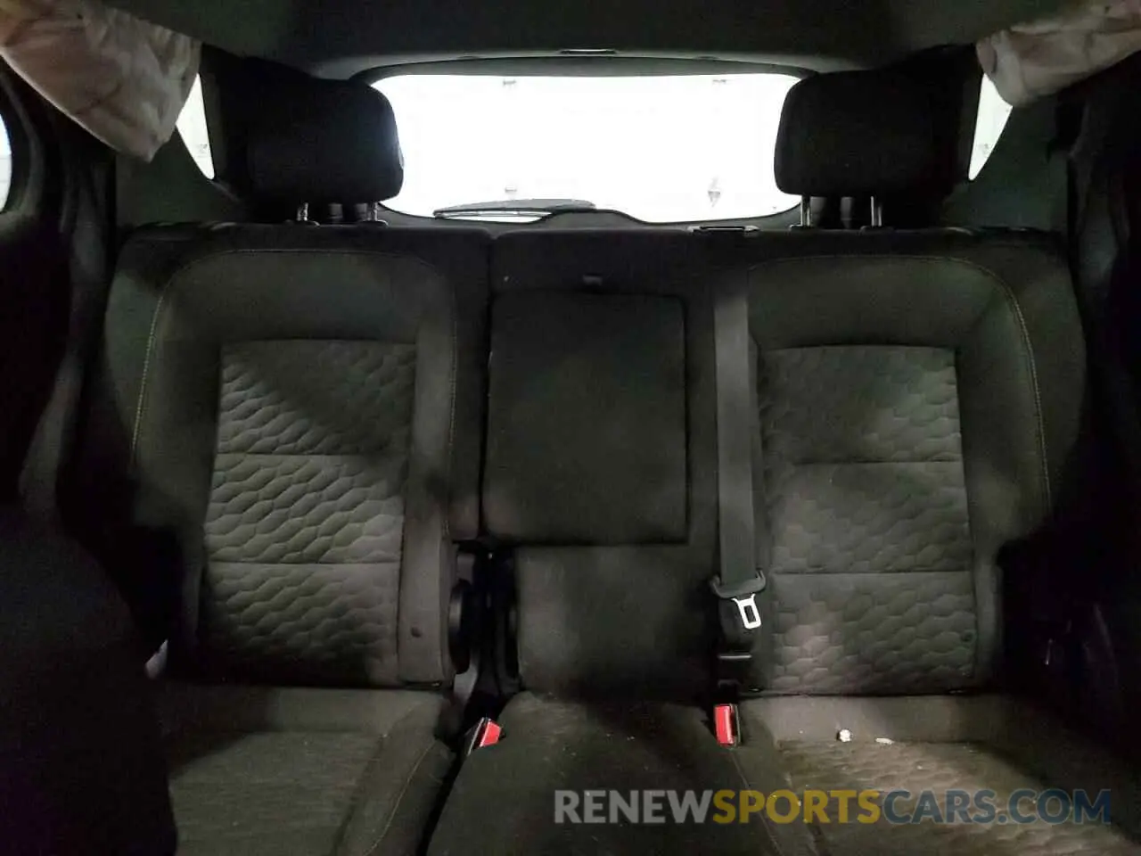 10 fotografías del automóvil dañado 2GNAXUEV3K6104883 CHEVROLET EQUINOX 2019