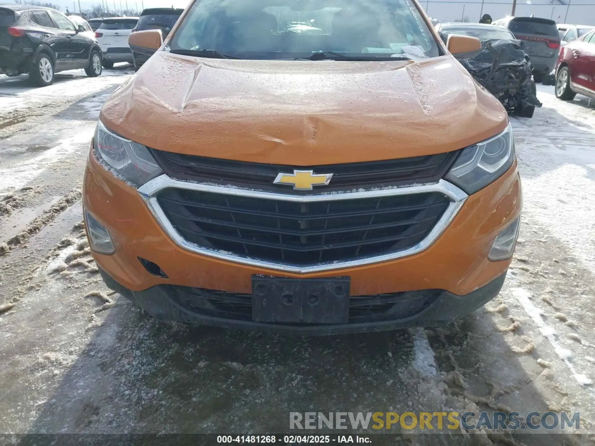 12 fotografías del automóvil dañado 2GNAXUEV3K6106004 CHEVROLET EQUINOX 2019