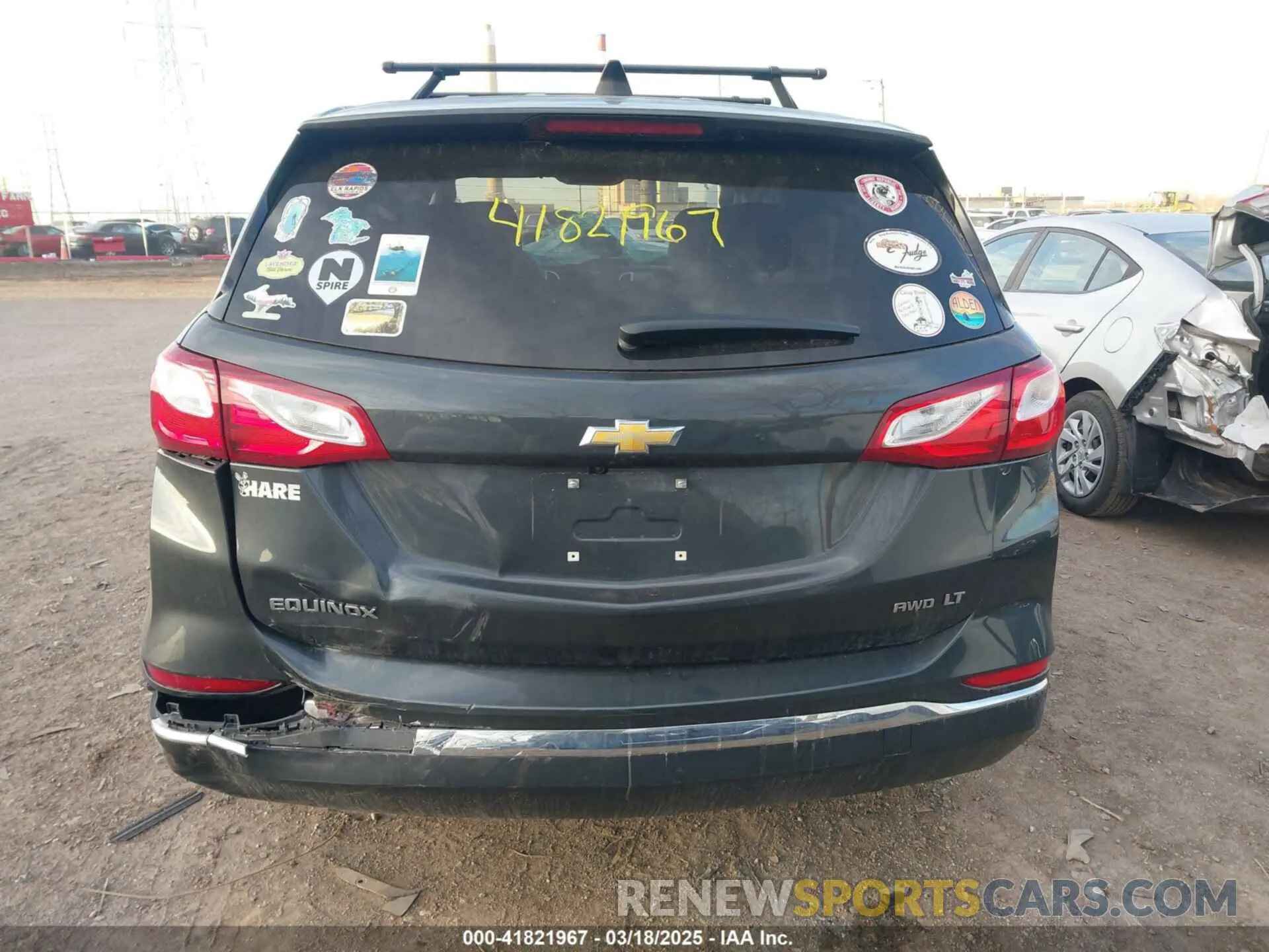 15 fotografías del automóvil dañado 2GNAXUEV3K6129735 CHEVROLET EQUINOX 2019