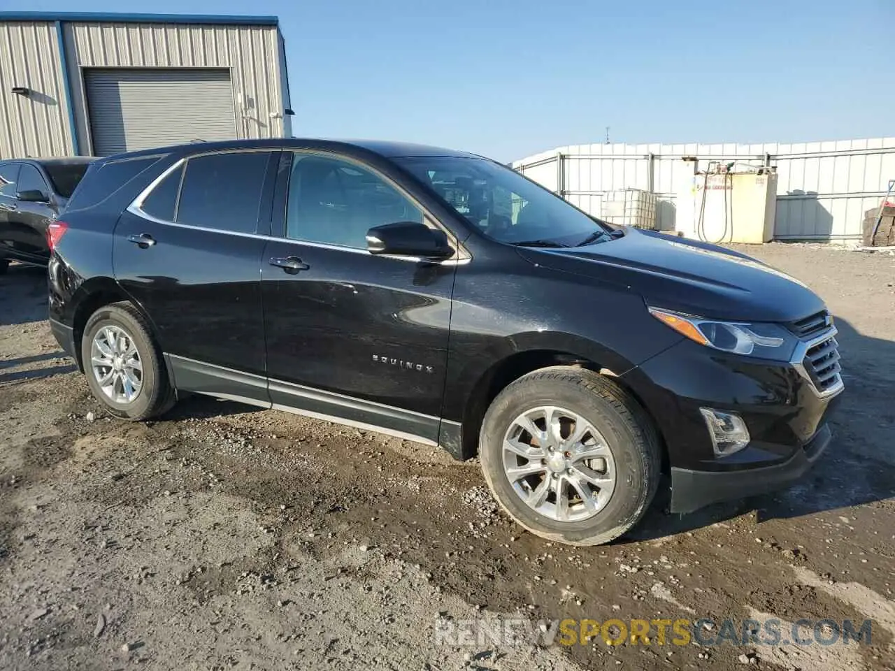 4 fotografías del automóvil dañado 2GNAXUEV3K6158961 CHEVROLET EQUINOX 2019