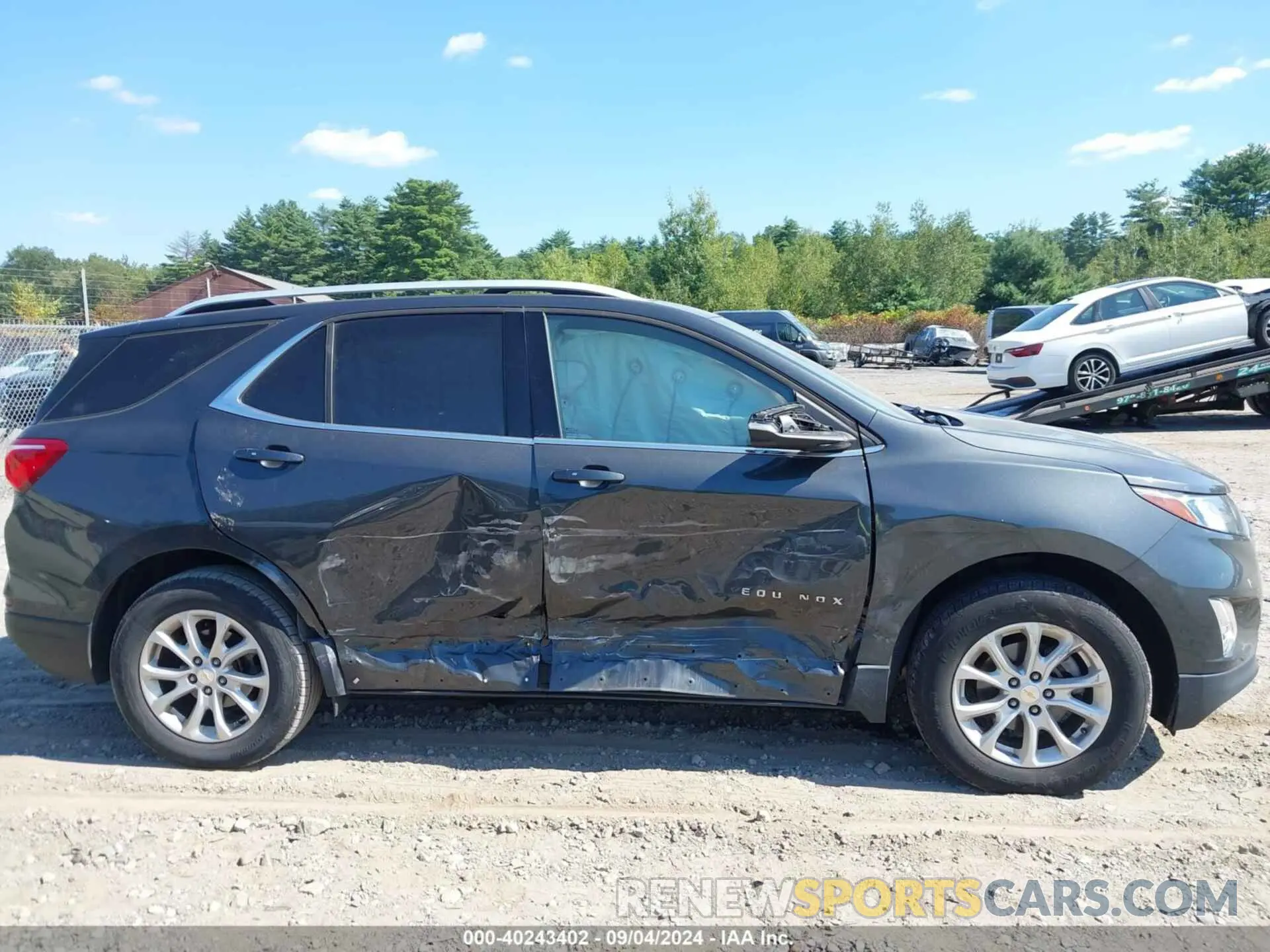 13 fotografías del automóvil dañado 2GNAXUEV3K6201758 CHEVROLET EQUINOX 2019