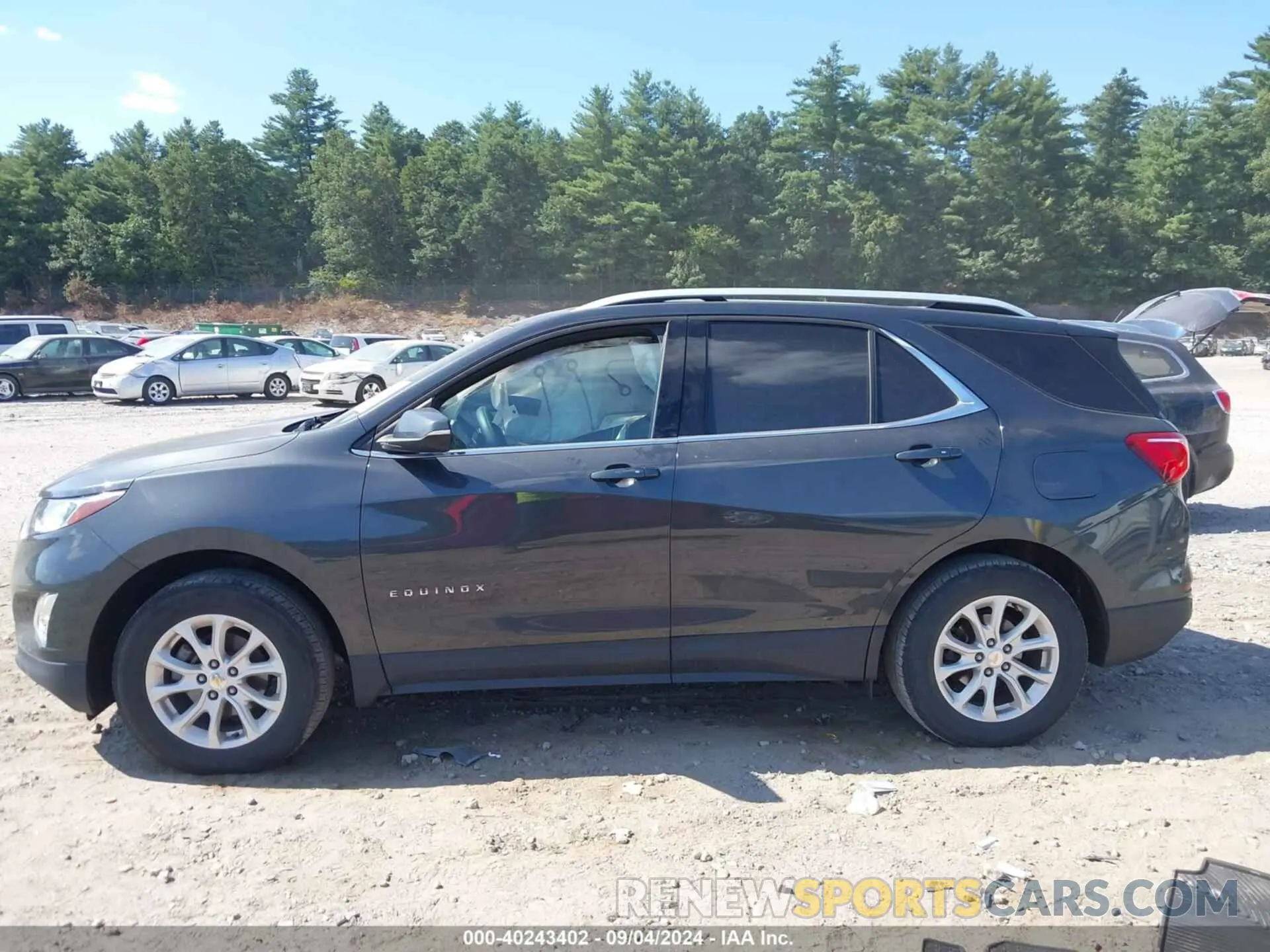 14 fotografías del automóvil dañado 2GNAXUEV3K6201758 CHEVROLET EQUINOX 2019