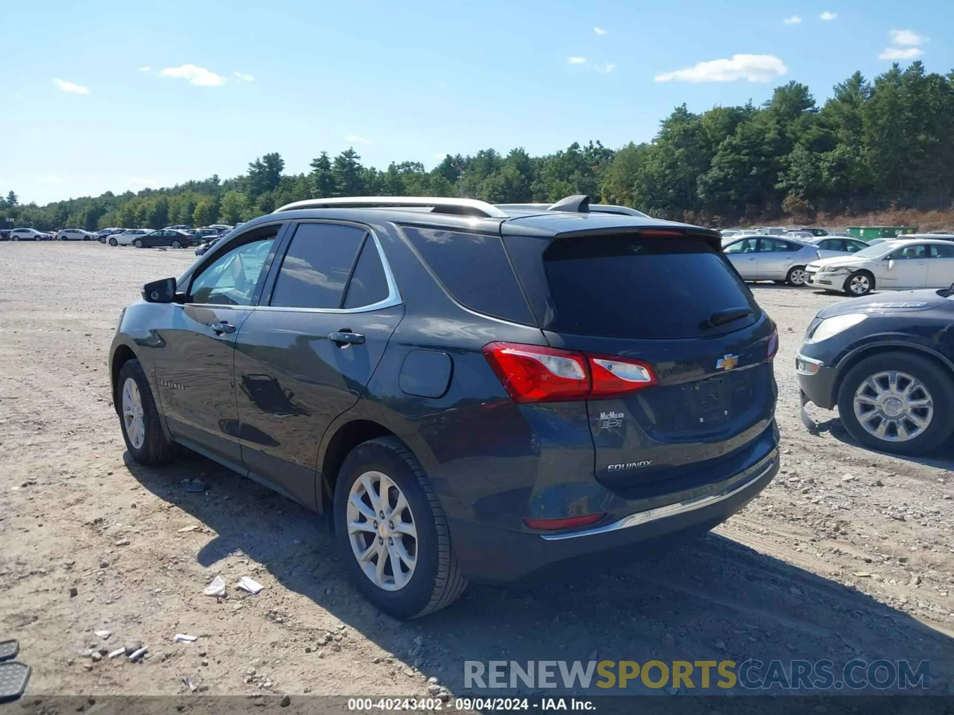 3 fotografías del automóvil dañado 2GNAXUEV3K6201758 CHEVROLET EQUINOX 2019