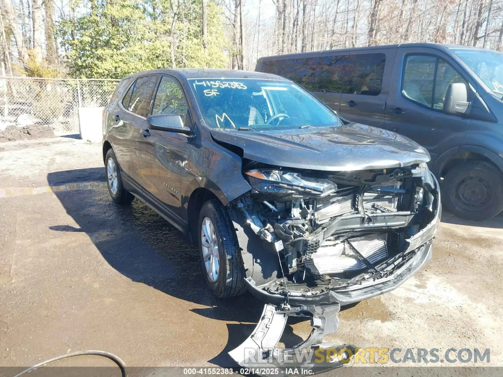 6 fotografías del automóvil dañado 2GNAXUEV4K6187658 CHEVROLET EQUINOX 2019