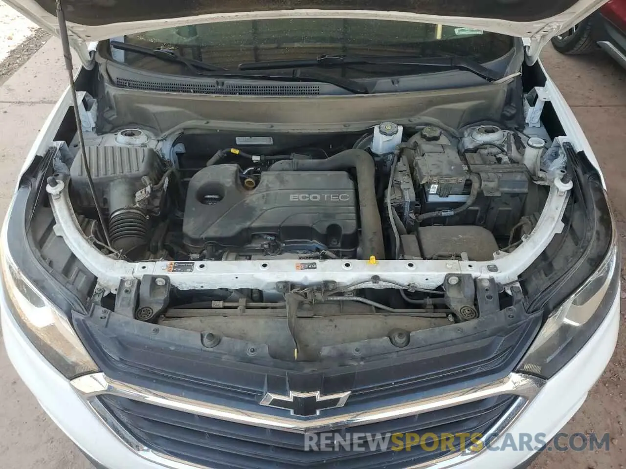 12 fotografías del automóvil dañado 2GNAXUEV5K6151462 CHEVROLET EQUINOX 2019