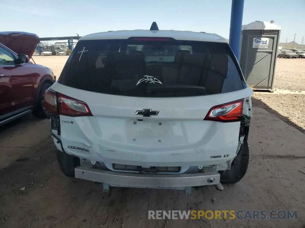 6 fotografías del automóvil dañado 2GNAXUEV5K6151462 CHEVROLET EQUINOX 2019