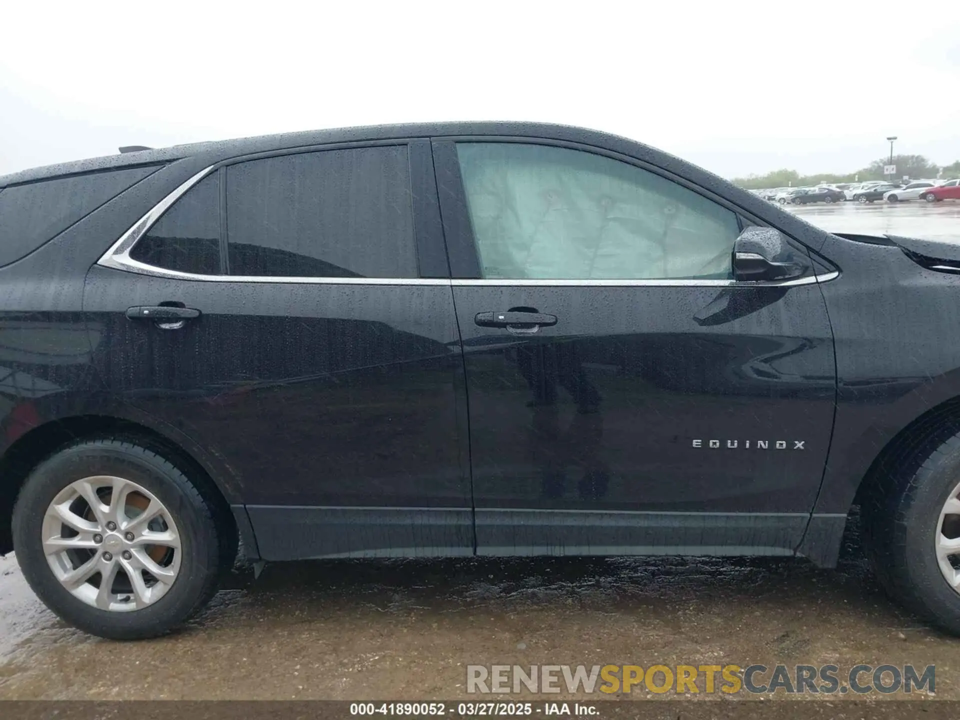 13 fotografías del automóvil dañado 2GNAXUEV5K6174160 CHEVROLET EQUINOX 2019