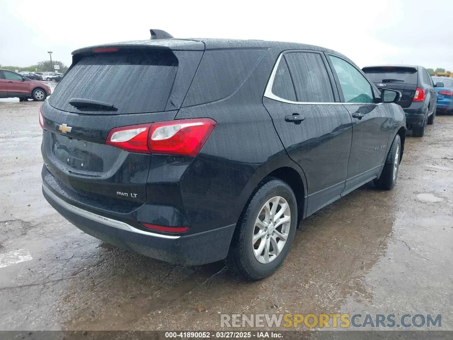 4 fotografías del automóvil dañado 2GNAXUEV5K6174160 CHEVROLET EQUINOX 2019