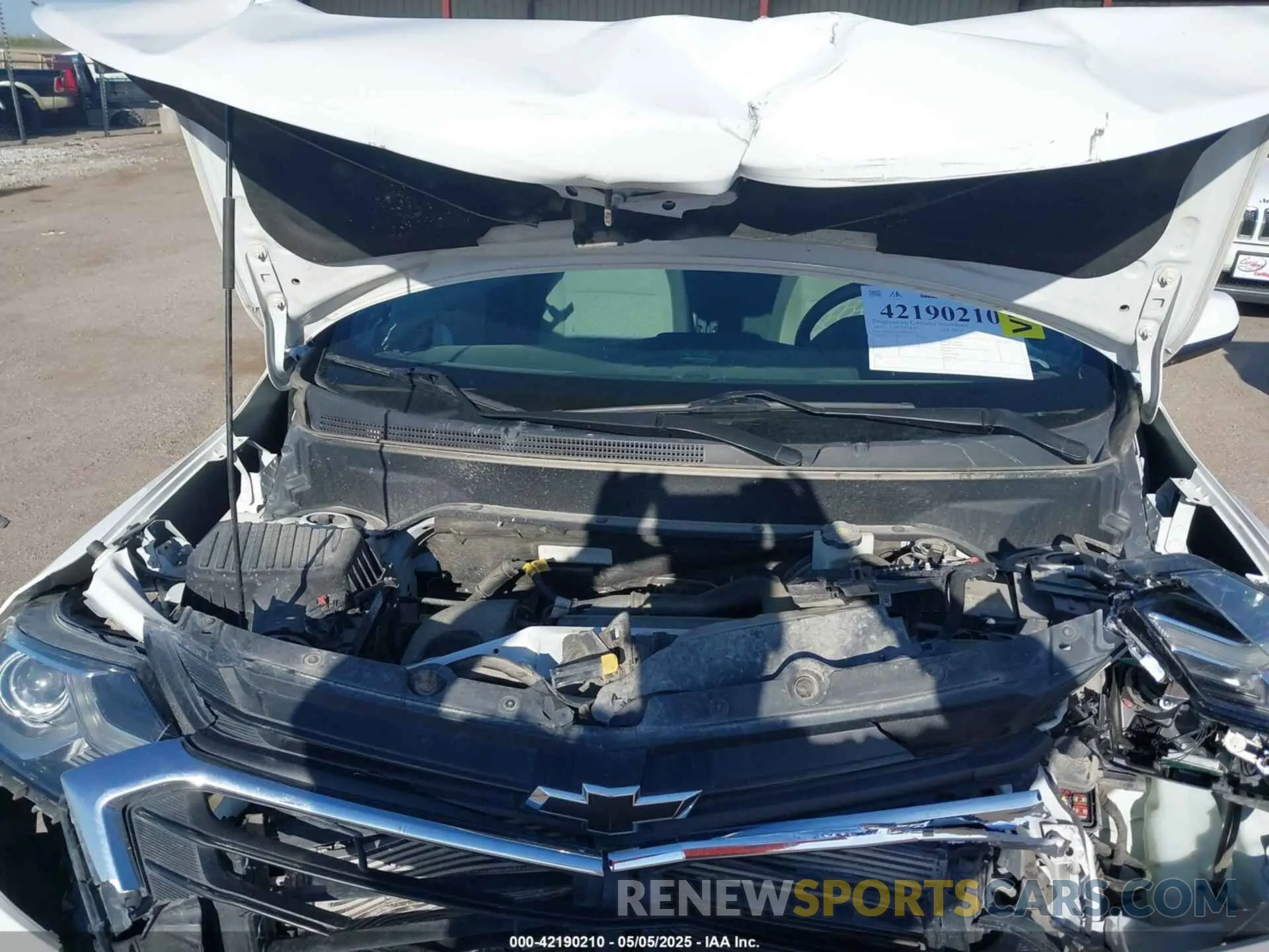 10 fotografías del automóvil dañado 2GNAXUEV6K6184213 CHEVROLET EQUINOX 2019