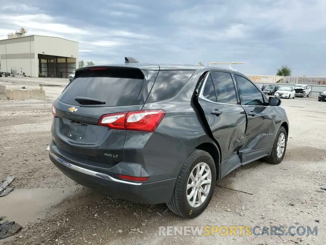3 fotografías del automóvil dañado 2GNAXUEV6K6246743 CHEVROLET EQUINOX 2019