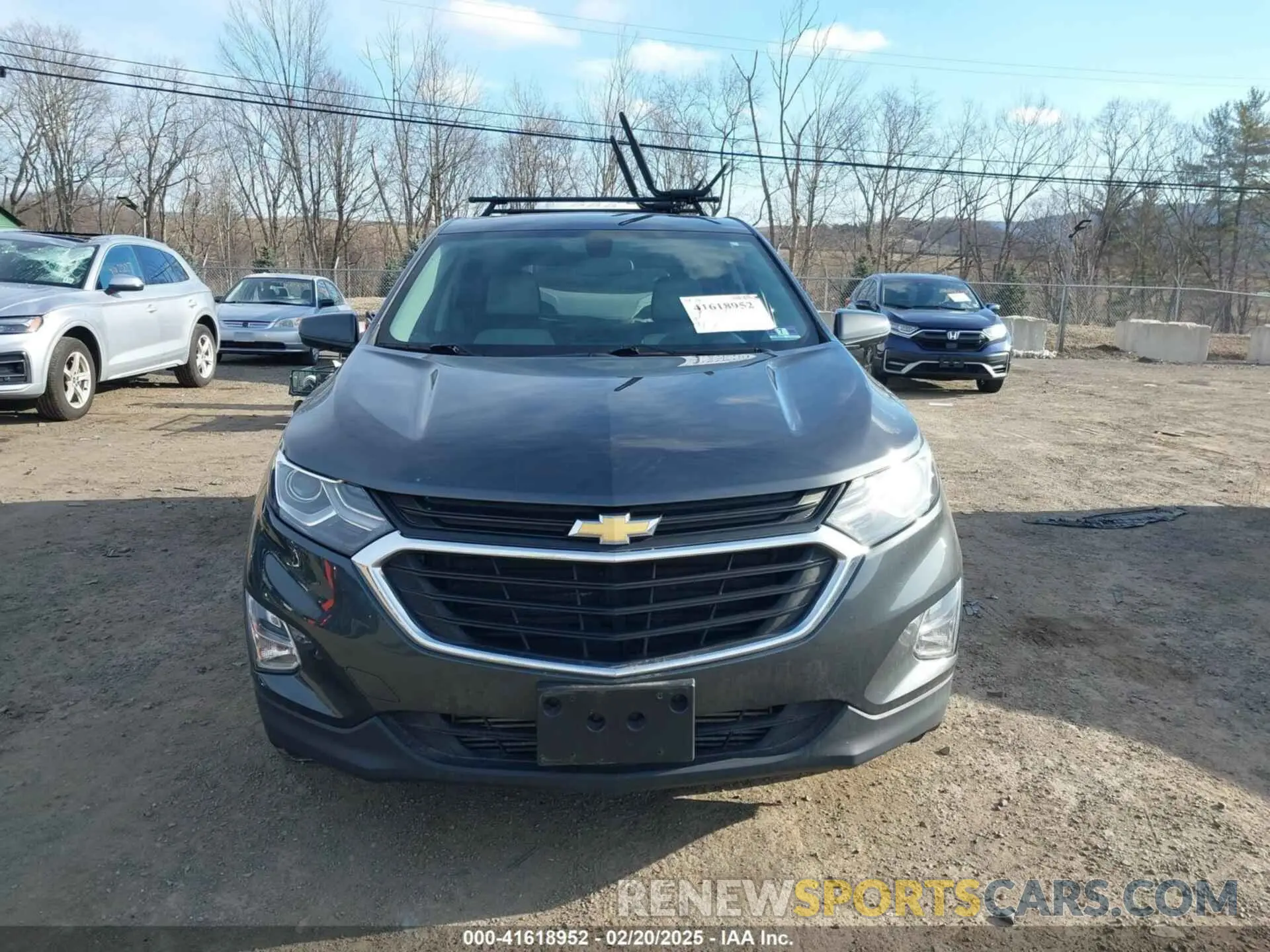13 fotografías del automóvil dañado 2GNAXUEV6K6281489 CHEVROLET EQUINOX 2019