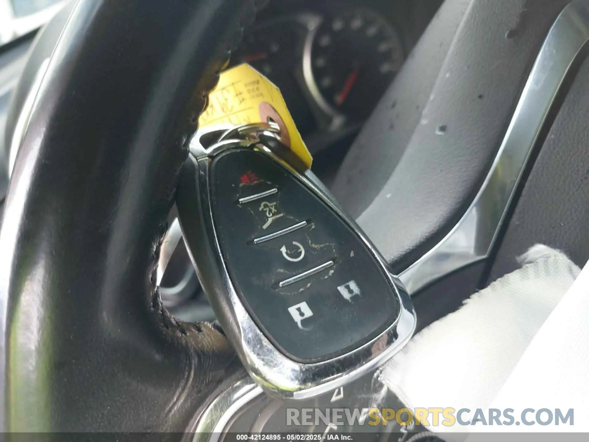 11 fotografías del automóvil dañado 2GNAXUEV8K6102708 CHEVROLET EQUINOX 2019