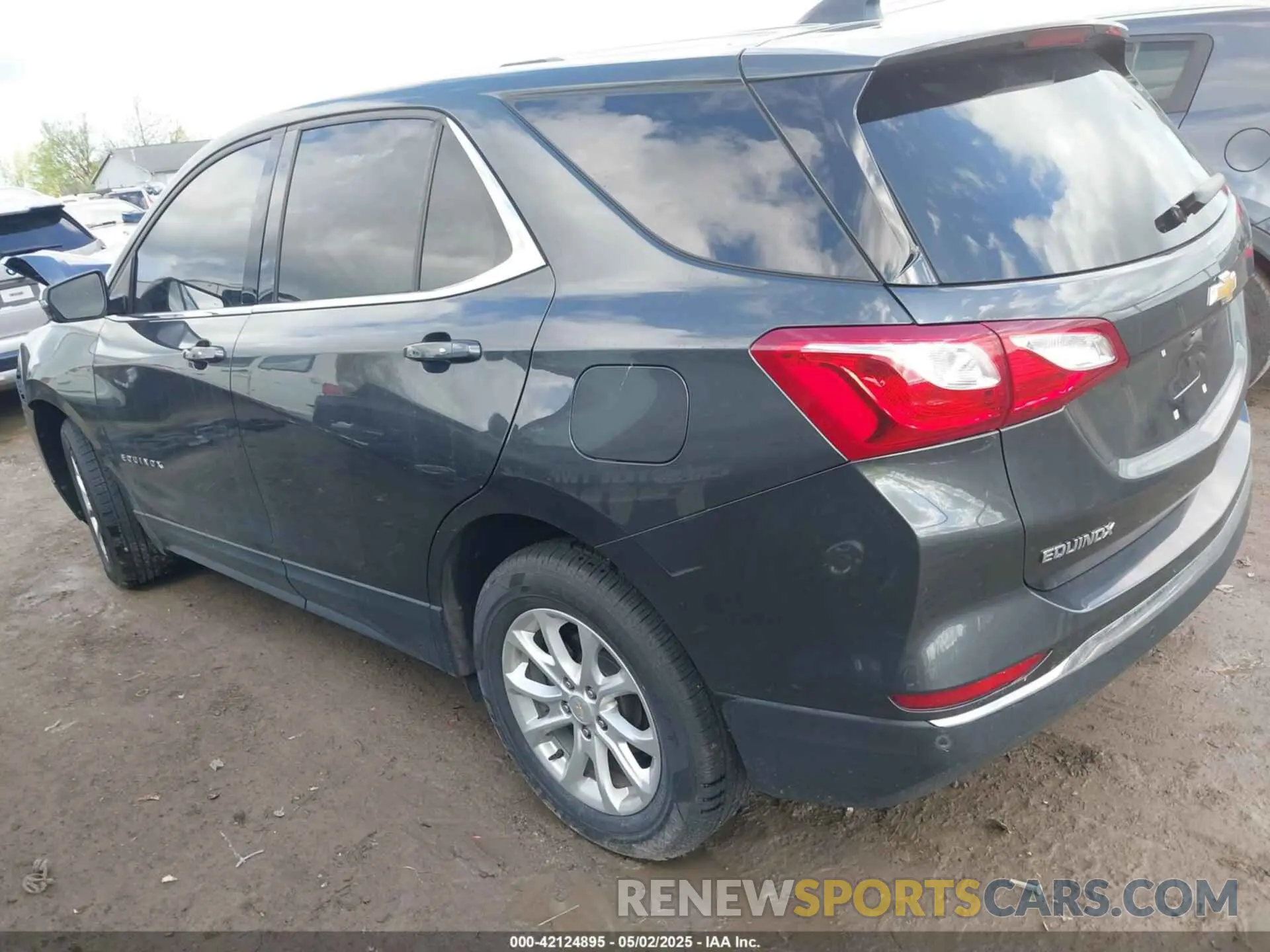 14 fotografías del automóvil dañado 2GNAXUEV8K6102708 CHEVROLET EQUINOX 2019