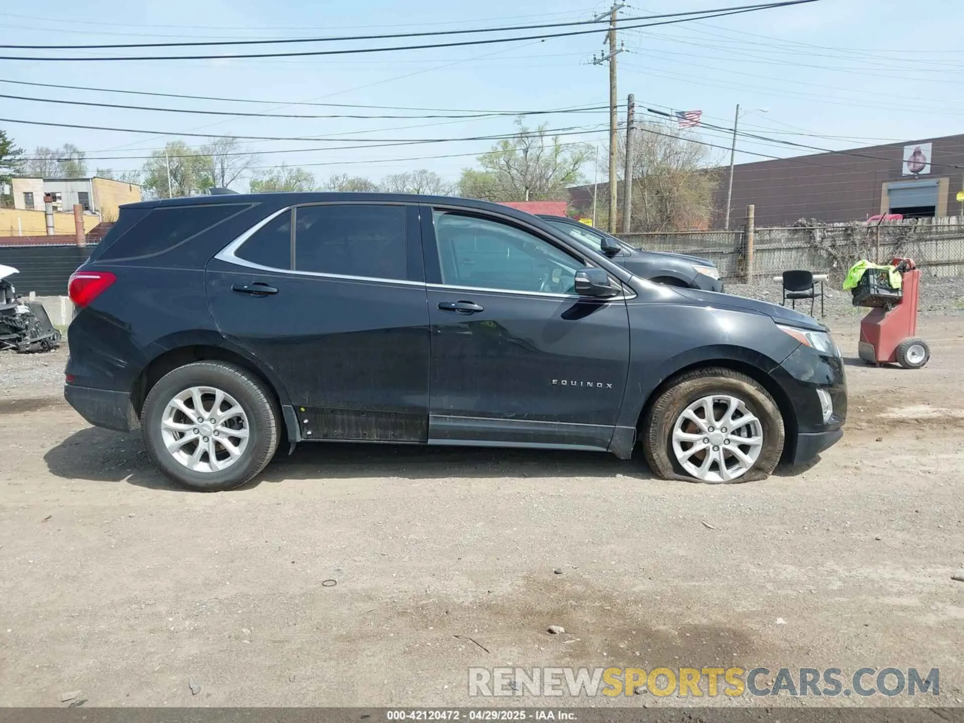 14 fotografías del automóvil dañado 2GNAXUEV8K6120044 CHEVROLET EQUINOX 2019