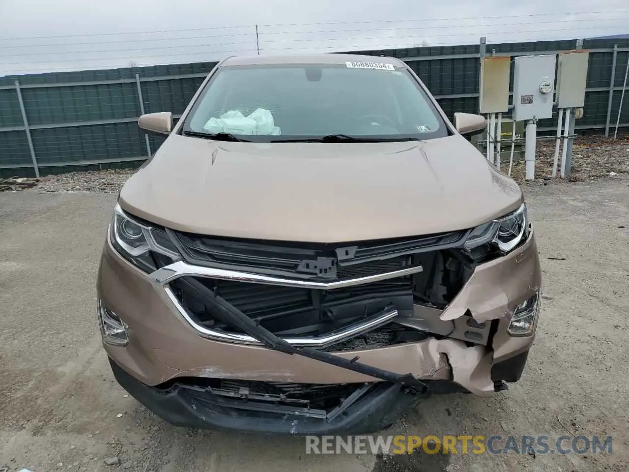 5 fotografías del automóvil dañado 2GNAXUEV8K6132839 CHEVROLET EQUINOX 2019