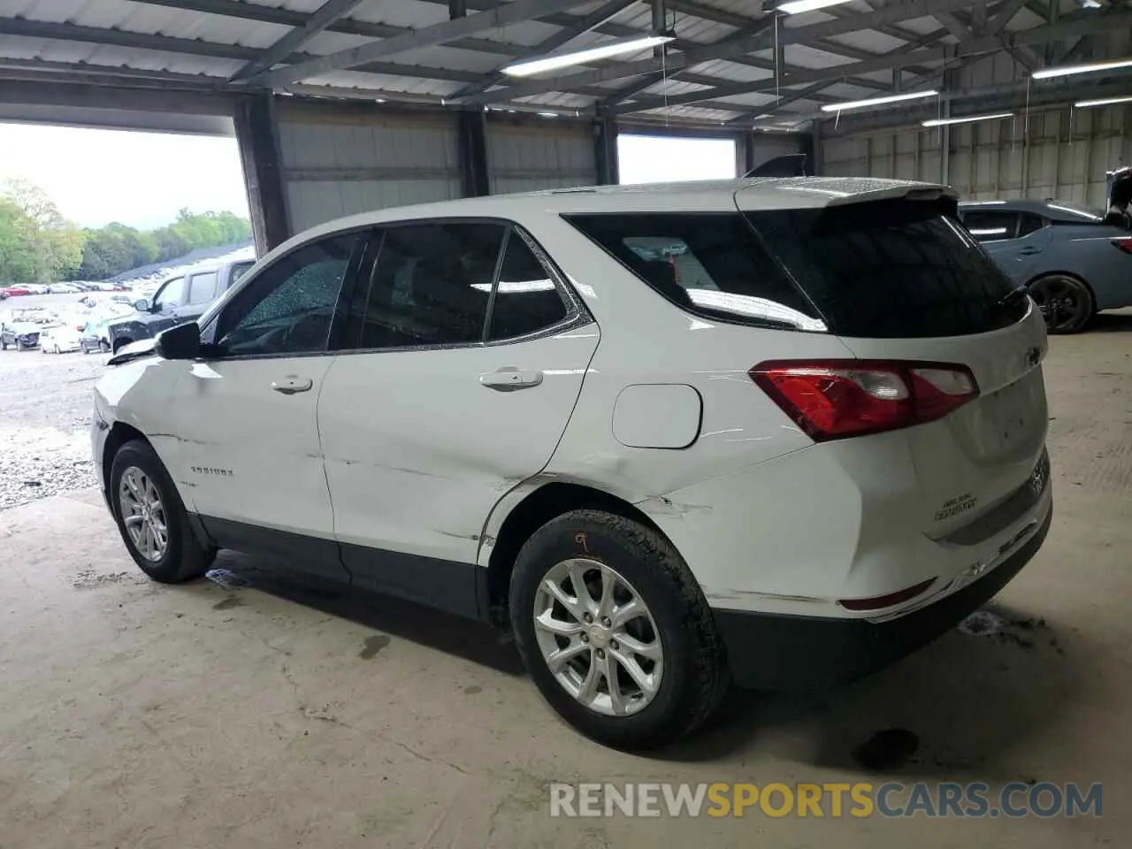 2 fotografías del automóvil dañado 2GNAXUEV8K6192488 CHEVROLET EQUINOX 2019