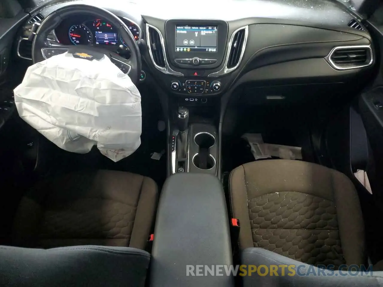 8 fotografías del automóvil dañado 2GNAXUEV8K6192488 CHEVROLET EQUINOX 2019