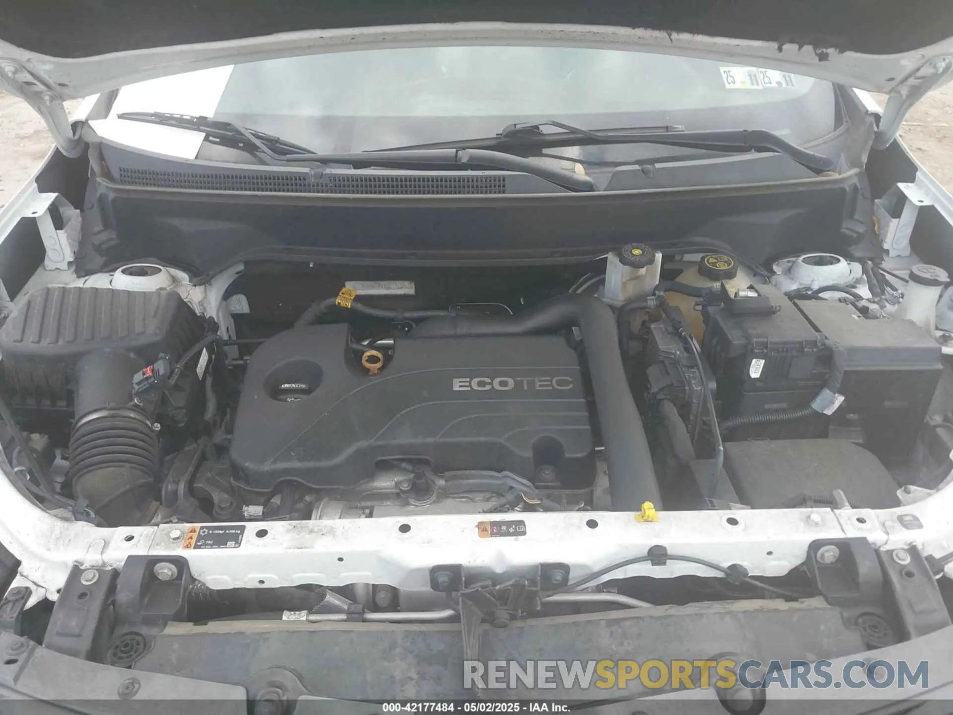 10 fotografías del automóvil dañado 2GNAXUEV8K6224713 CHEVROLET EQUINOX 2019
