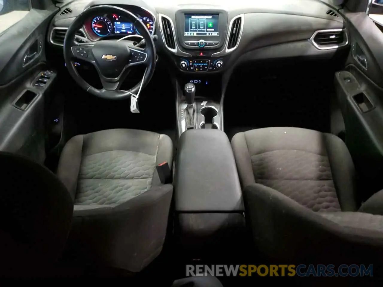 8 fotografías del automóvil dañado 2GNAXUEV8K6243455 CHEVROLET EQUINOX 2019