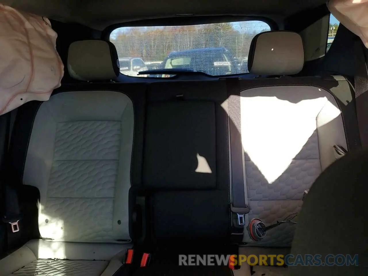 10 fotografías del automóvil dañado 2GNAXUEV8K6271563 CHEVROLET EQUINOX 2019