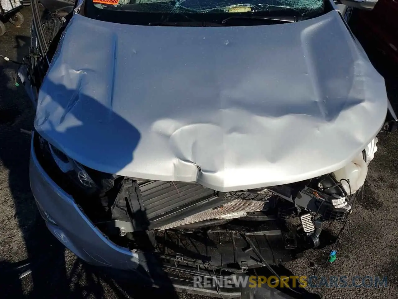 12 fotografías del automóvil dañado 2GNAXUEV8K6271563 CHEVROLET EQUINOX 2019