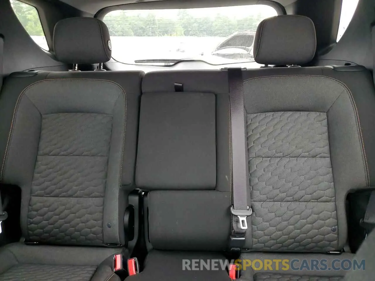 10 fotografías del automóvil dañado 2GNAXUEV9K6103625 CHEVROLET EQUINOX 2019