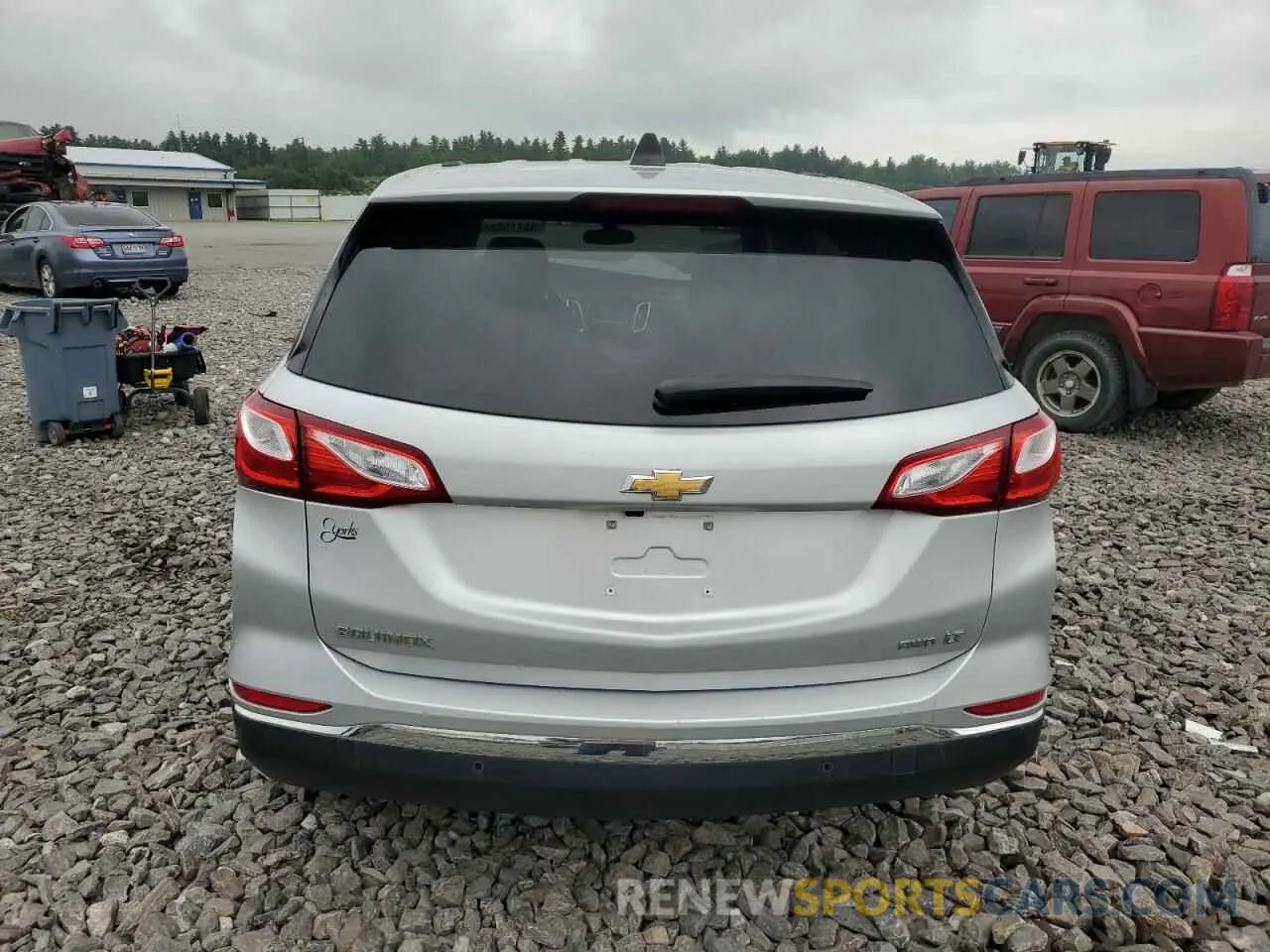 6 fotografías del automóvil dañado 2GNAXUEV9K6103625 CHEVROLET EQUINOX 2019
