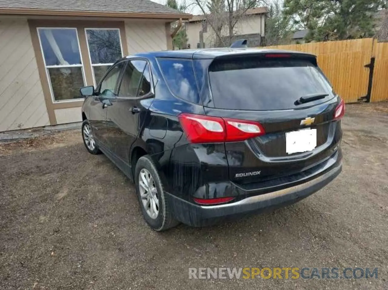 3 fotografías del automóvil dañado 2GNAXUEV9K6121154 CHEVROLET EQUINOX 2019